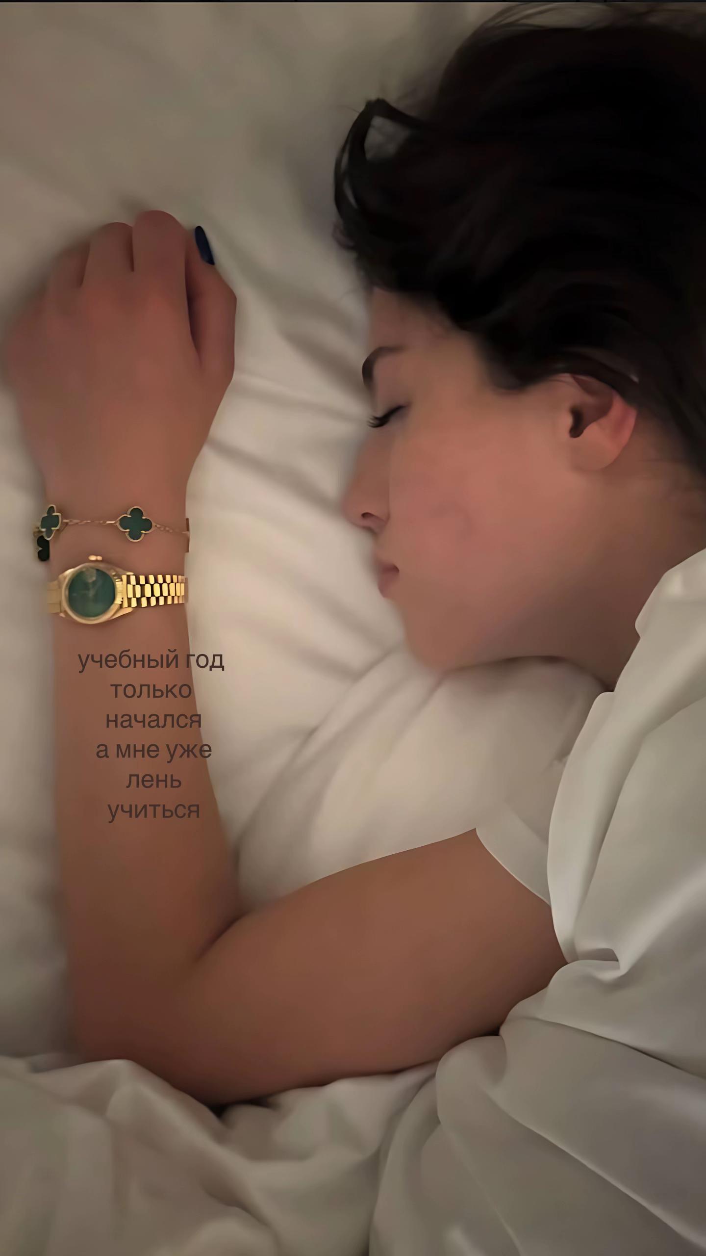 @𝒵𝒽𝒶𝓃𝓎𝓂