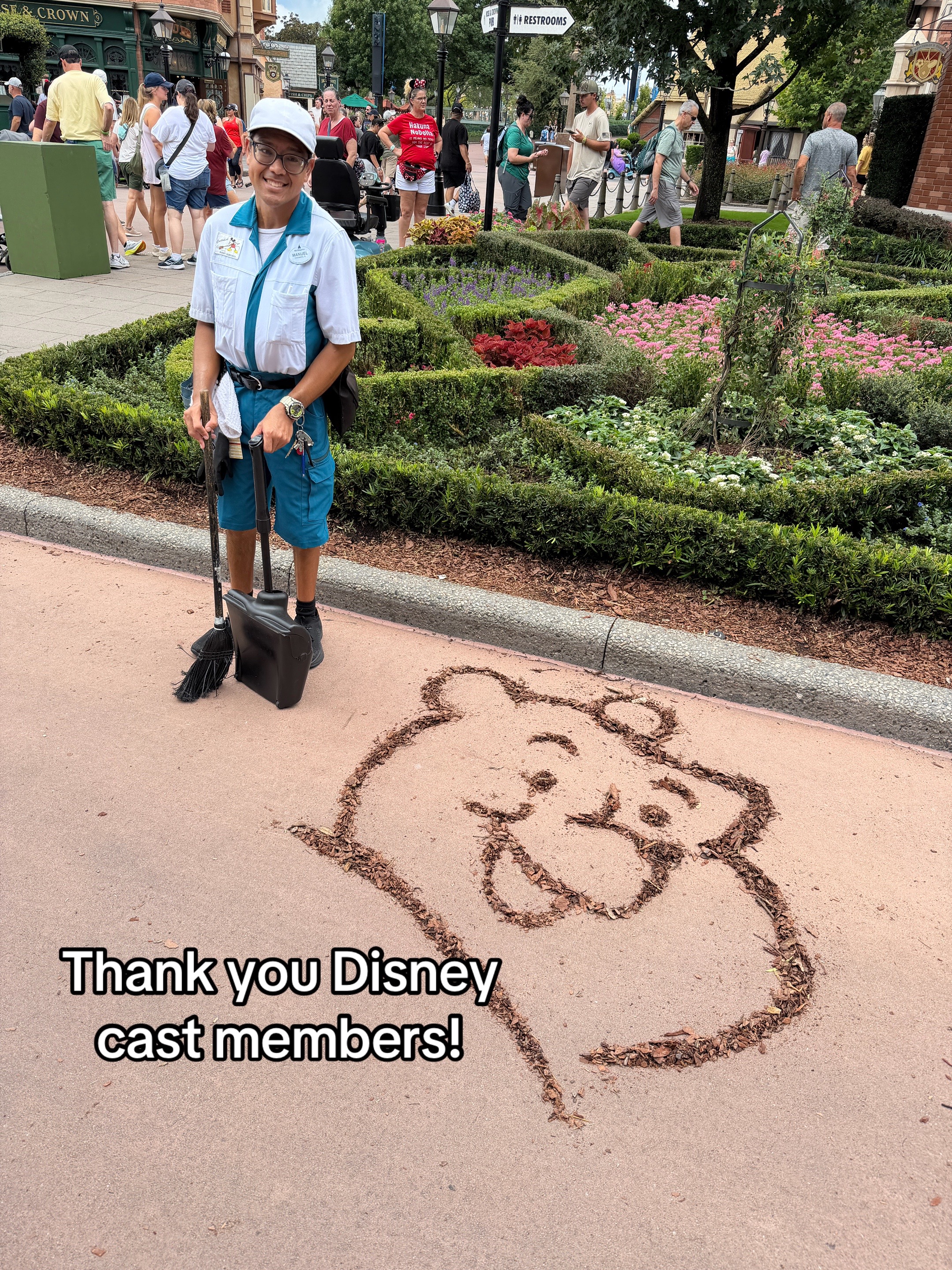 @Mickey Visit: Disney Guide!