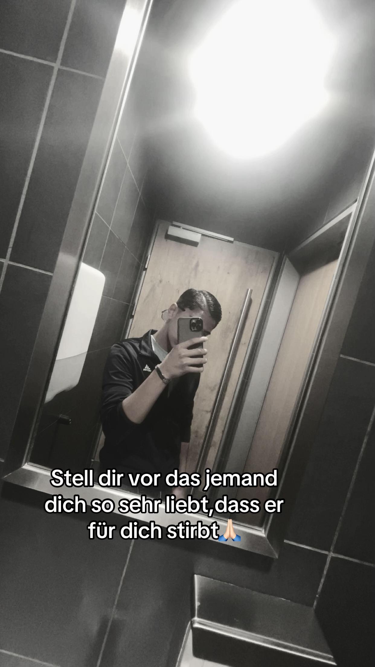 @𝓡𝓾𝓶&auml;𝓷𝓮𝓻🕺