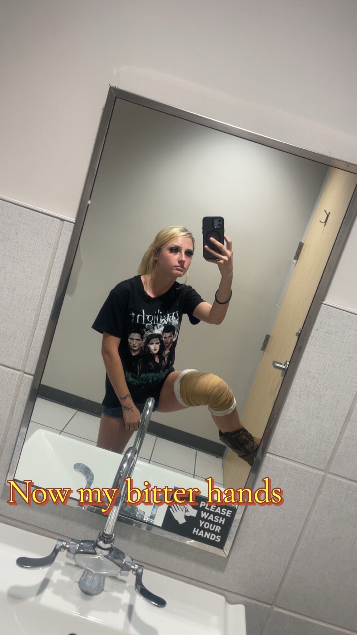 @redduhivyy