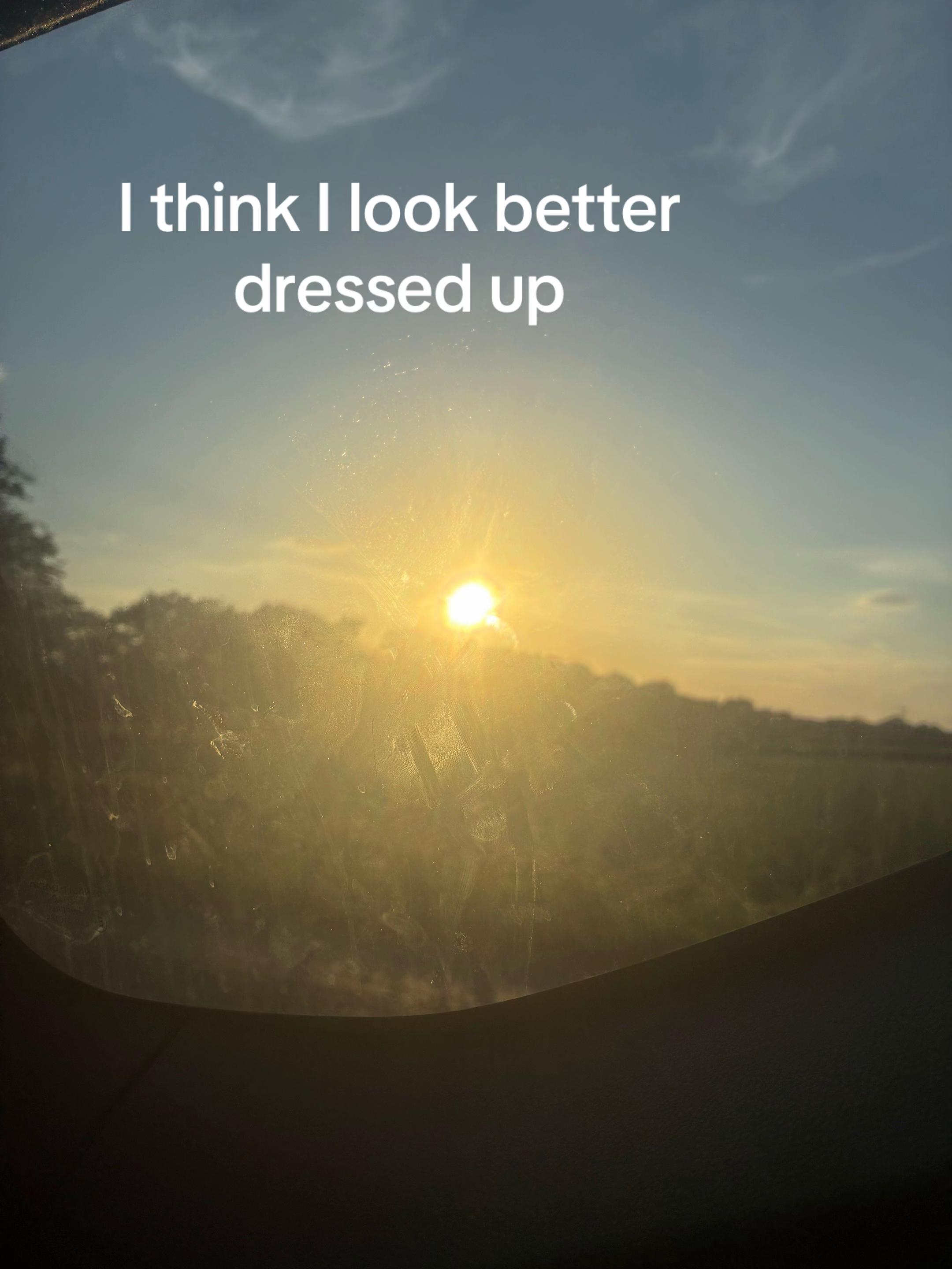 @𝓡𝓲𝓽𝓪 𝓬𝓸𝓵𝓵𝓲𝓷𝓼🤍