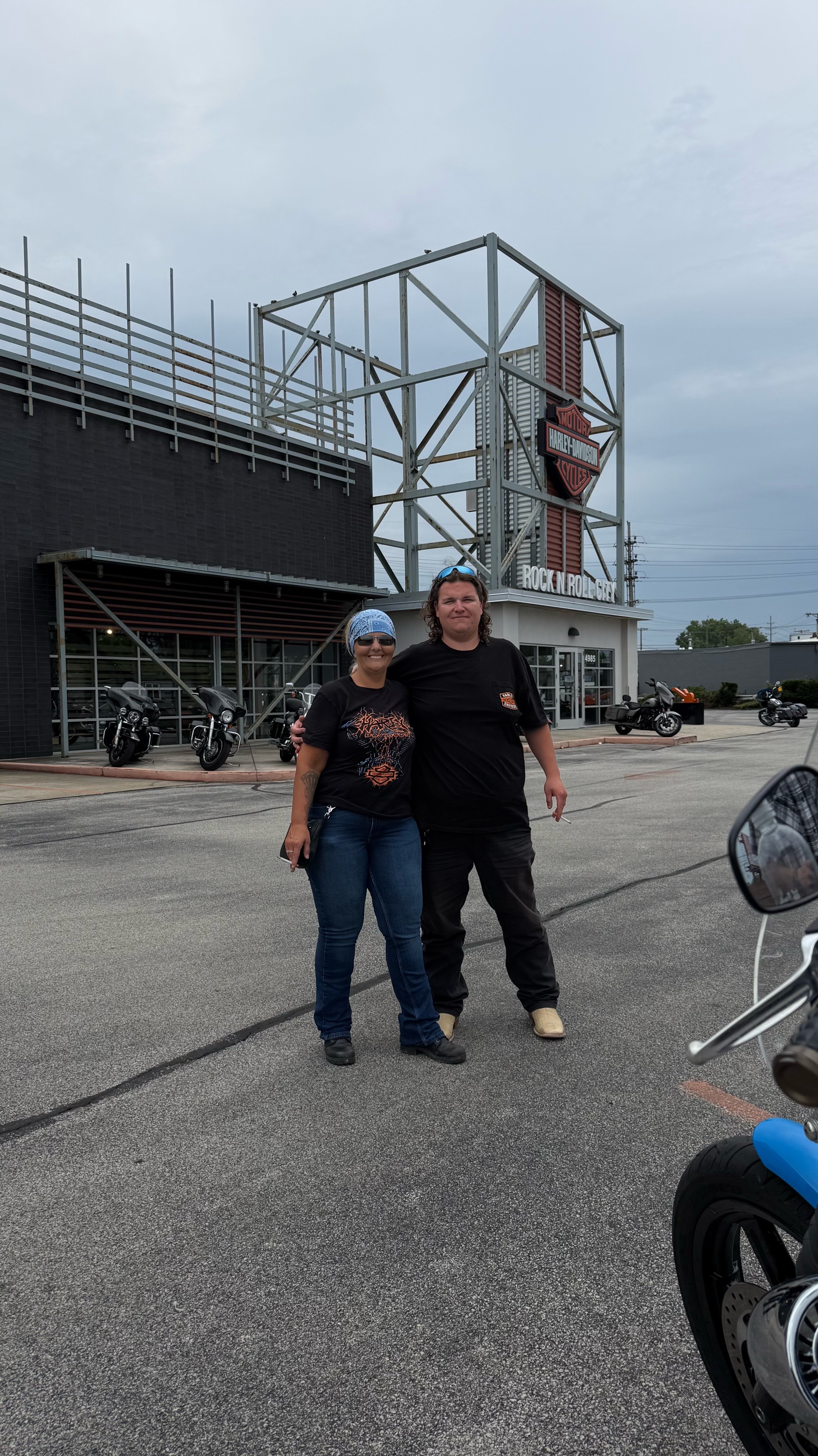 @Widow.on.Harley.Wheels