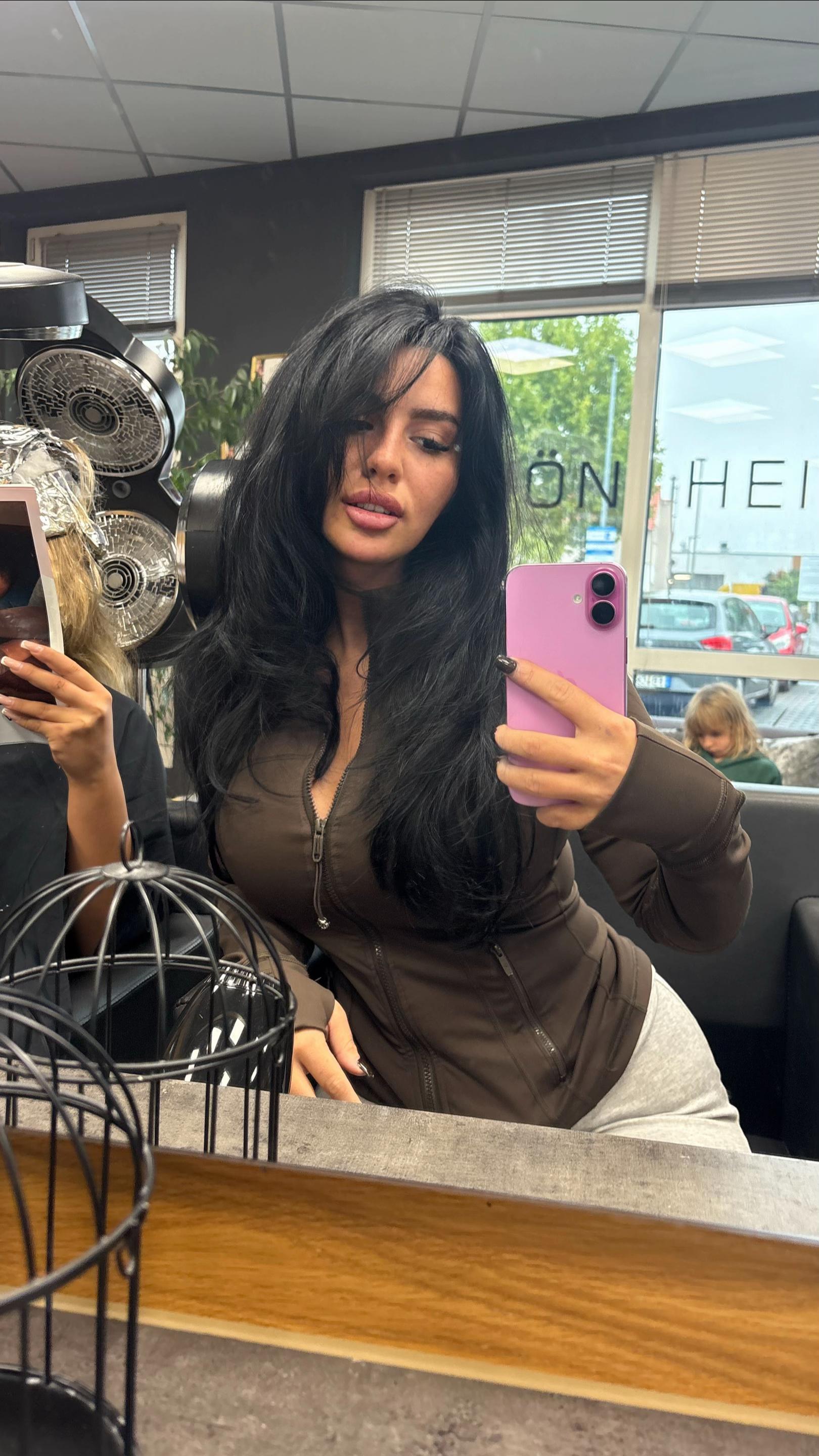 @astaracyrus