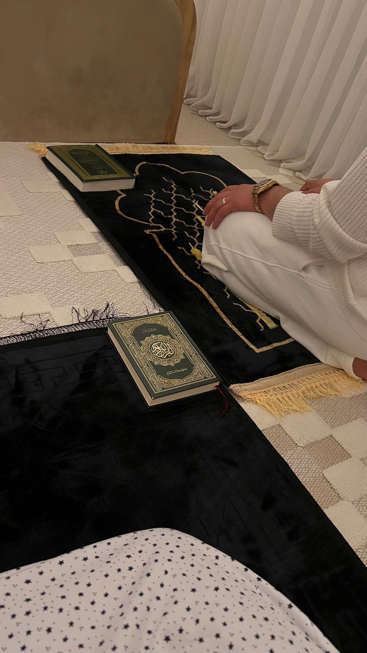 @نَ