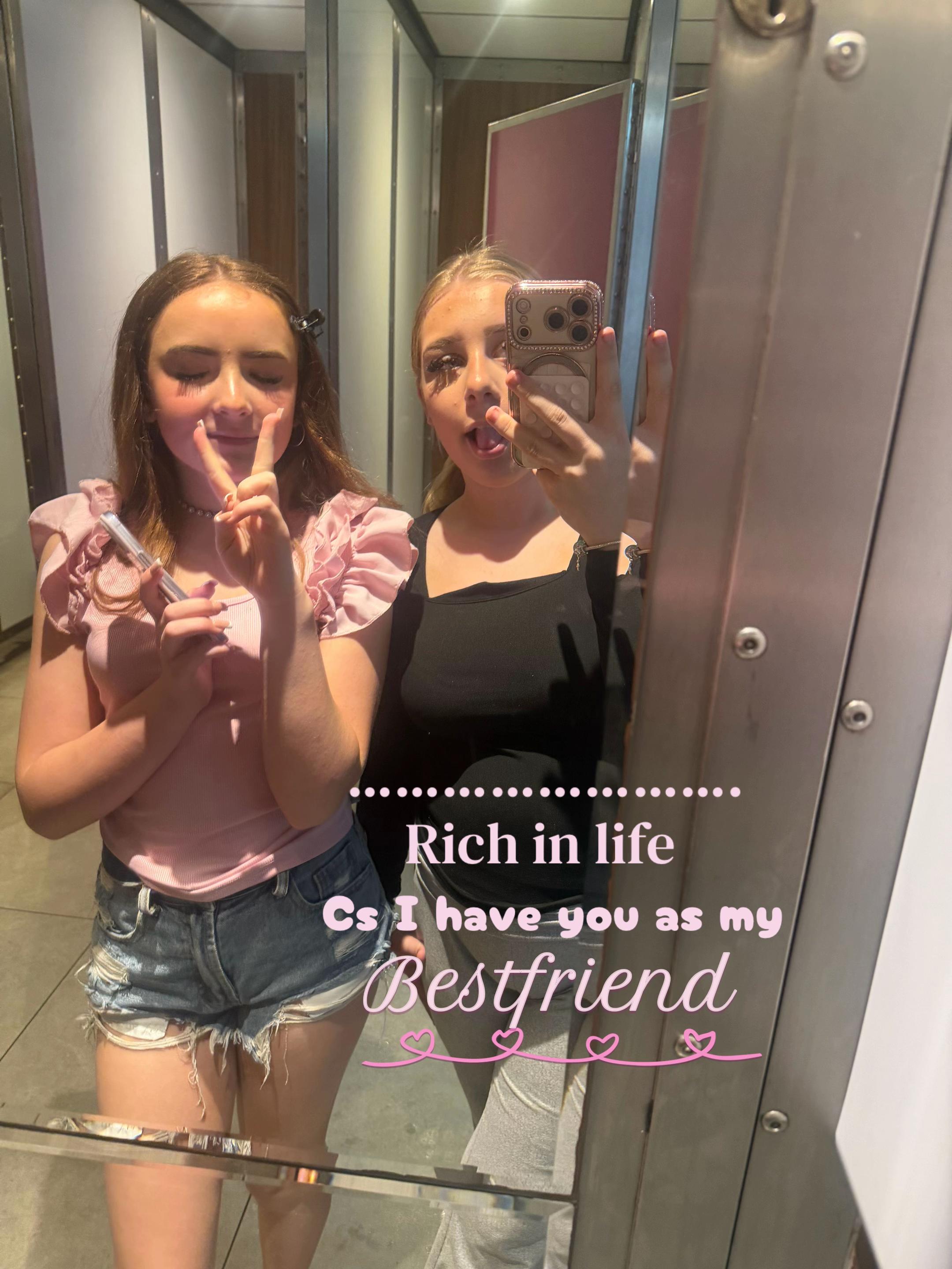 @ℳ𝒾𝒶．