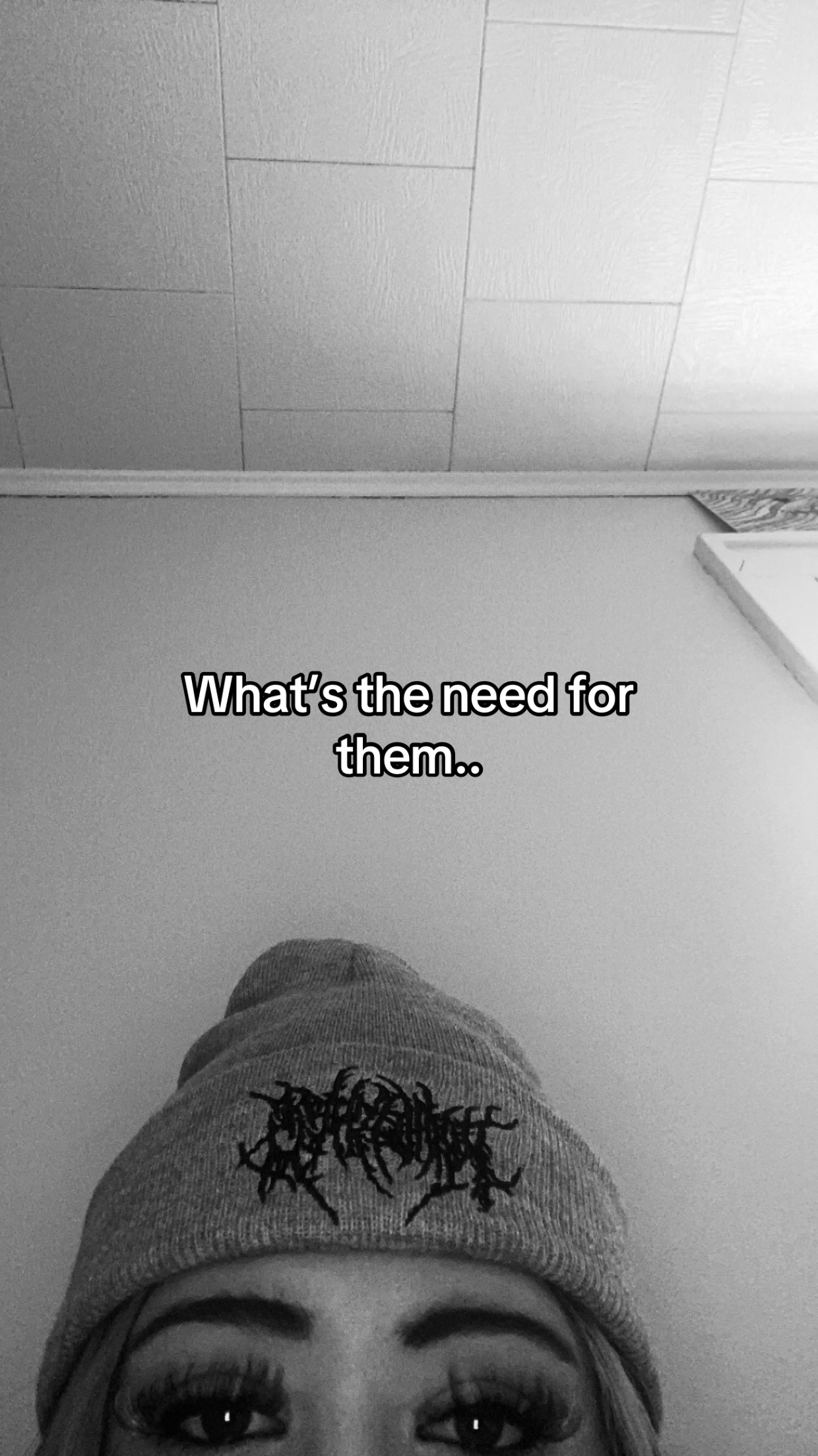@ur.mom.com079