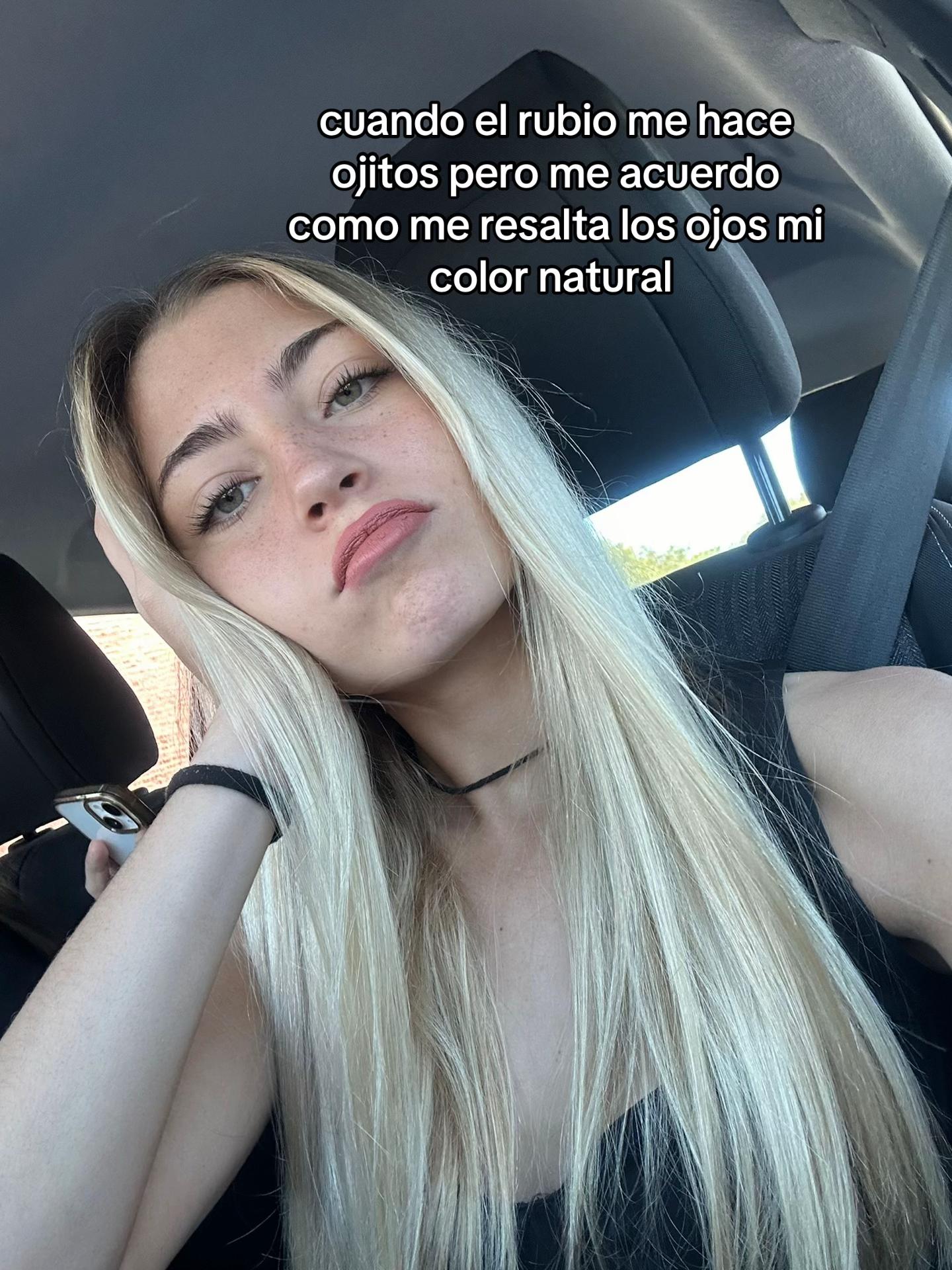 @mia๐