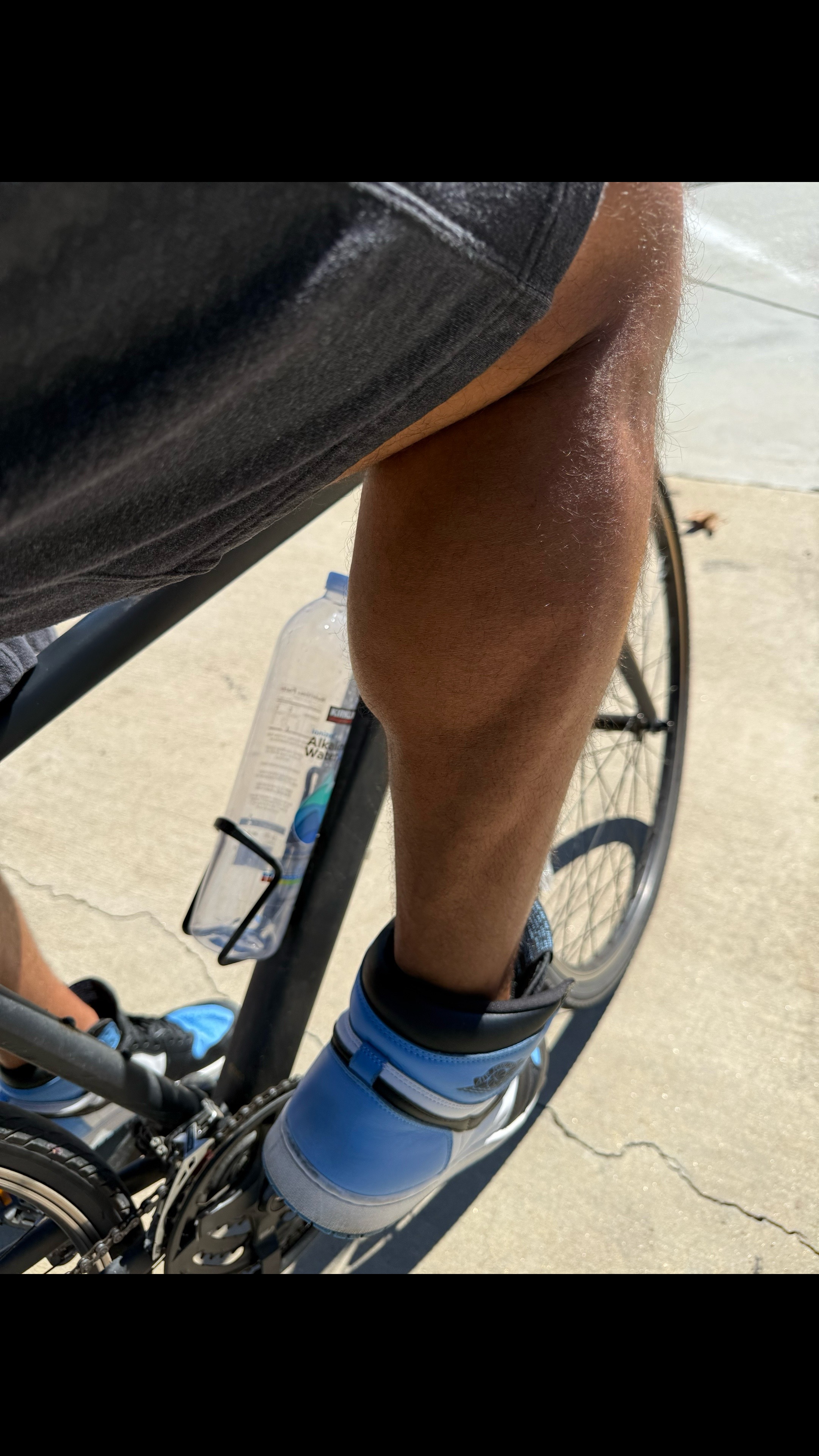 @RIDEWITHMEB