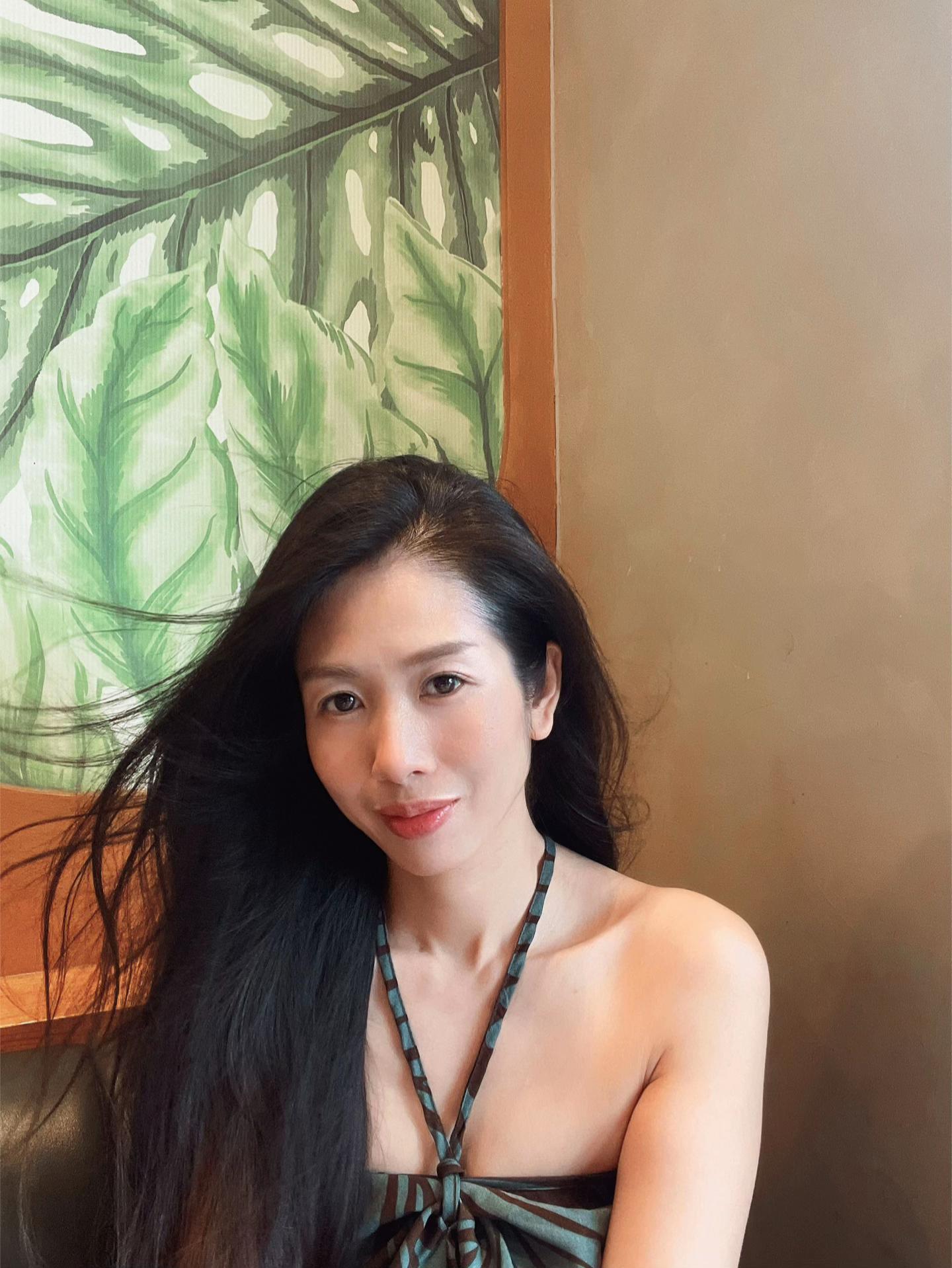 @C&ocirc; M&acirc;y H&agrave; Nội