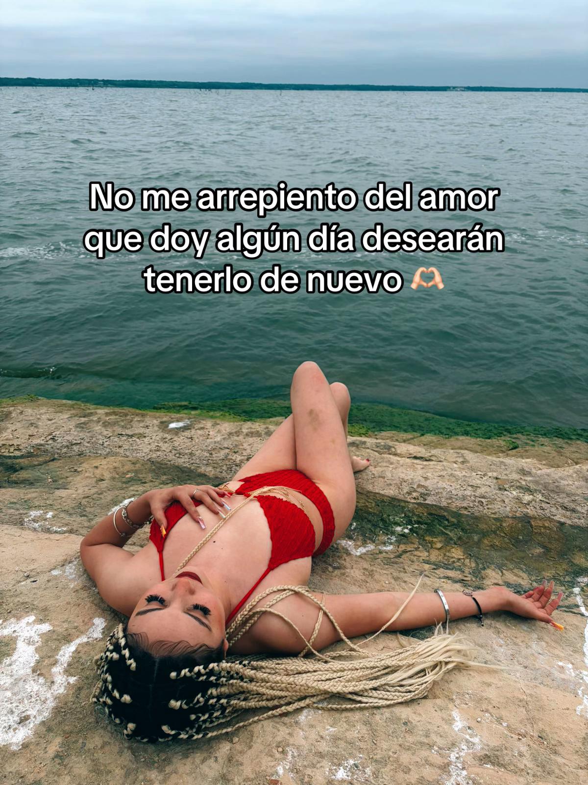 @carolinadua1103