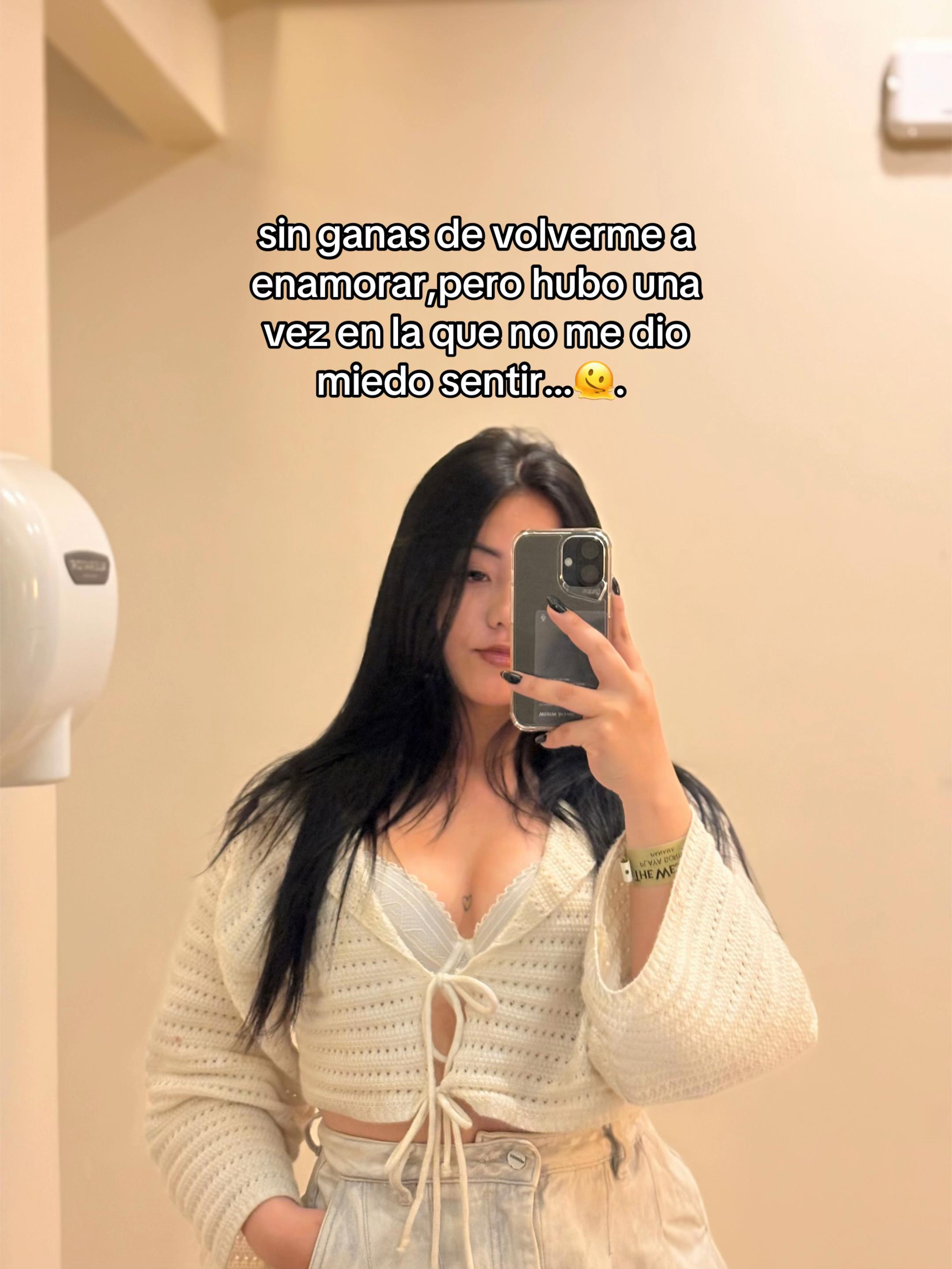 @𝓥𝓪𝓵𝓮𝓷𝓽𝓲𝓷𝓪ఌ