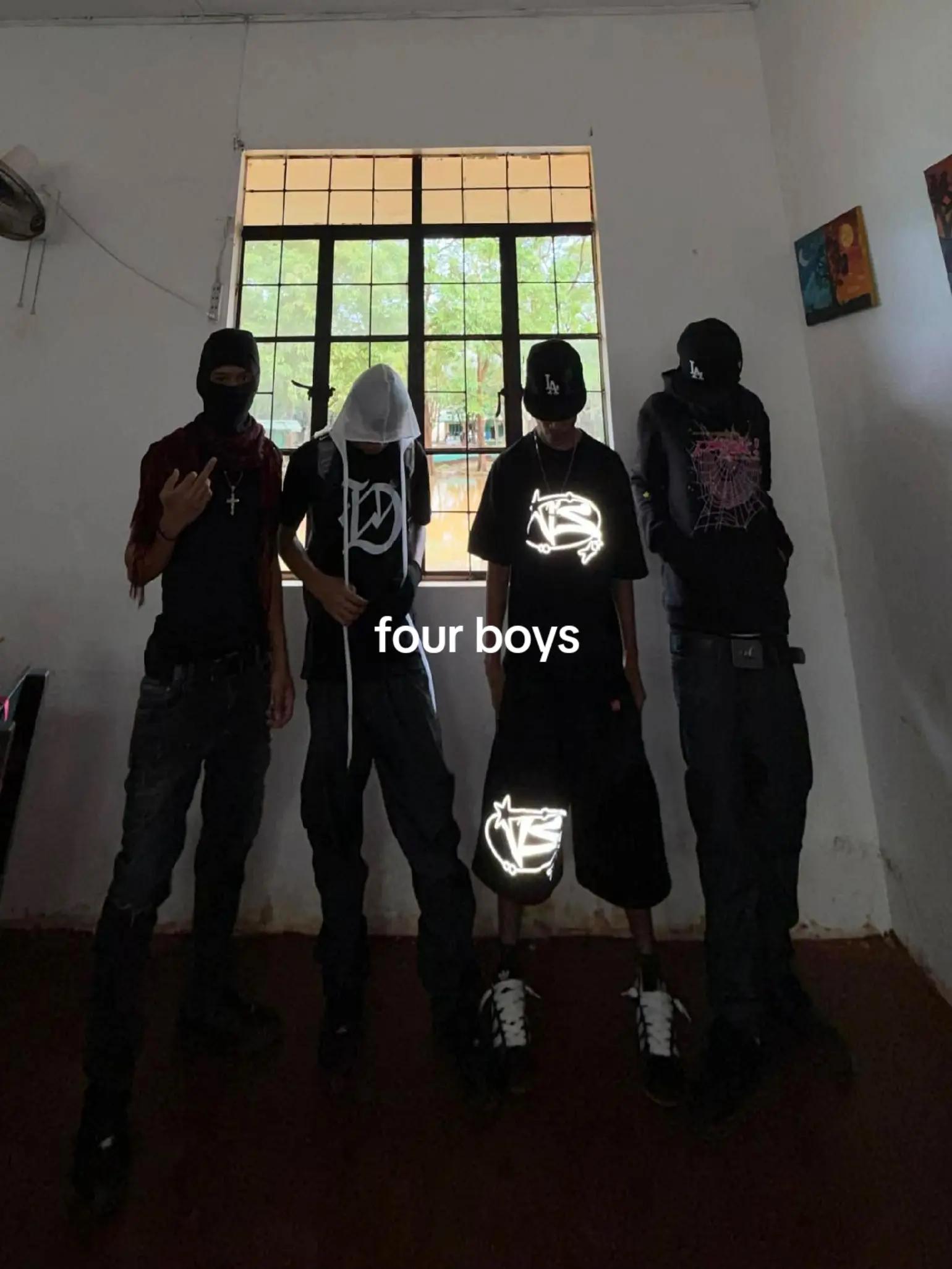 @K.