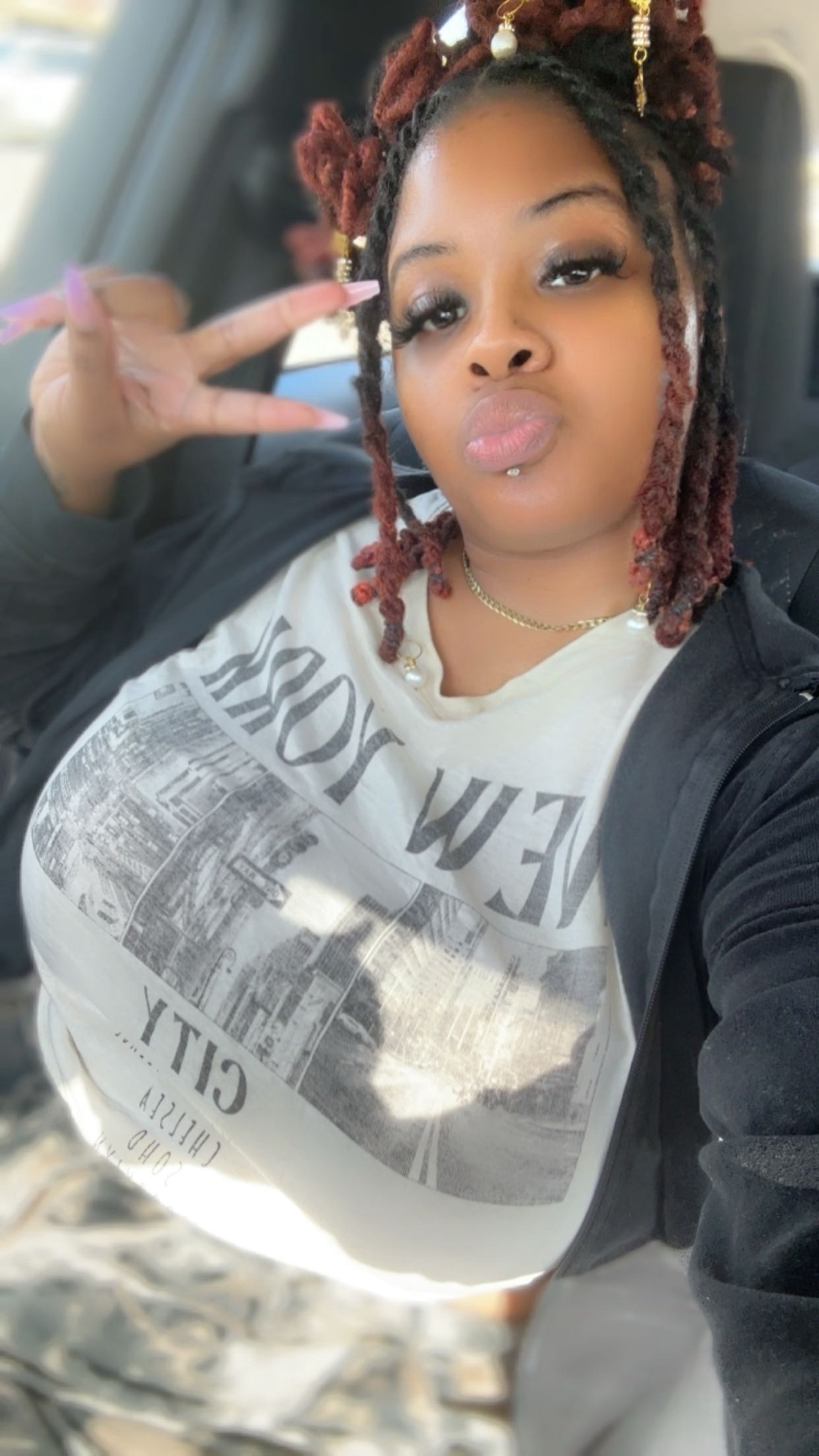 @heyitsqueen3