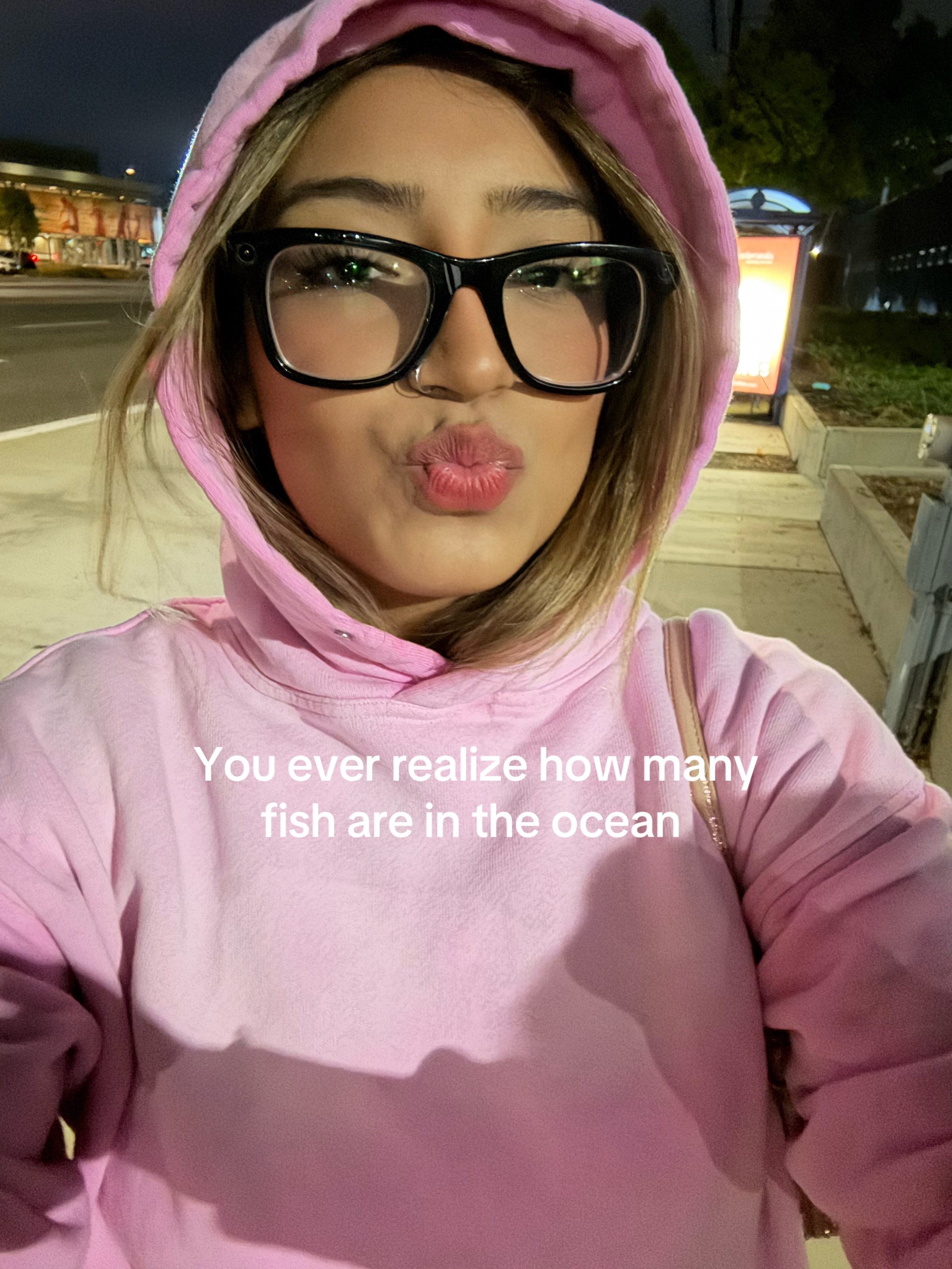@:3