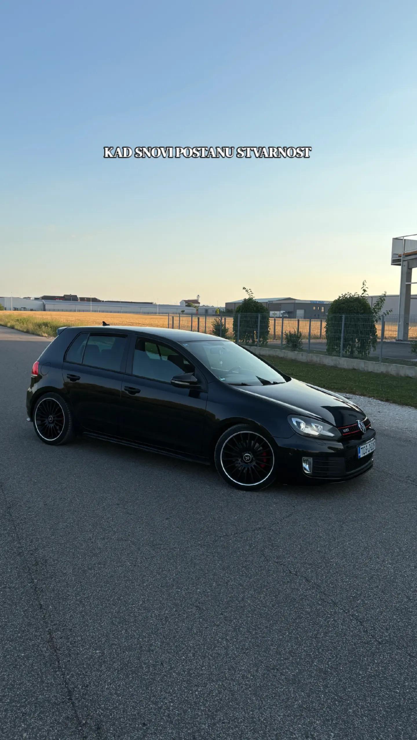 @revvedcars
