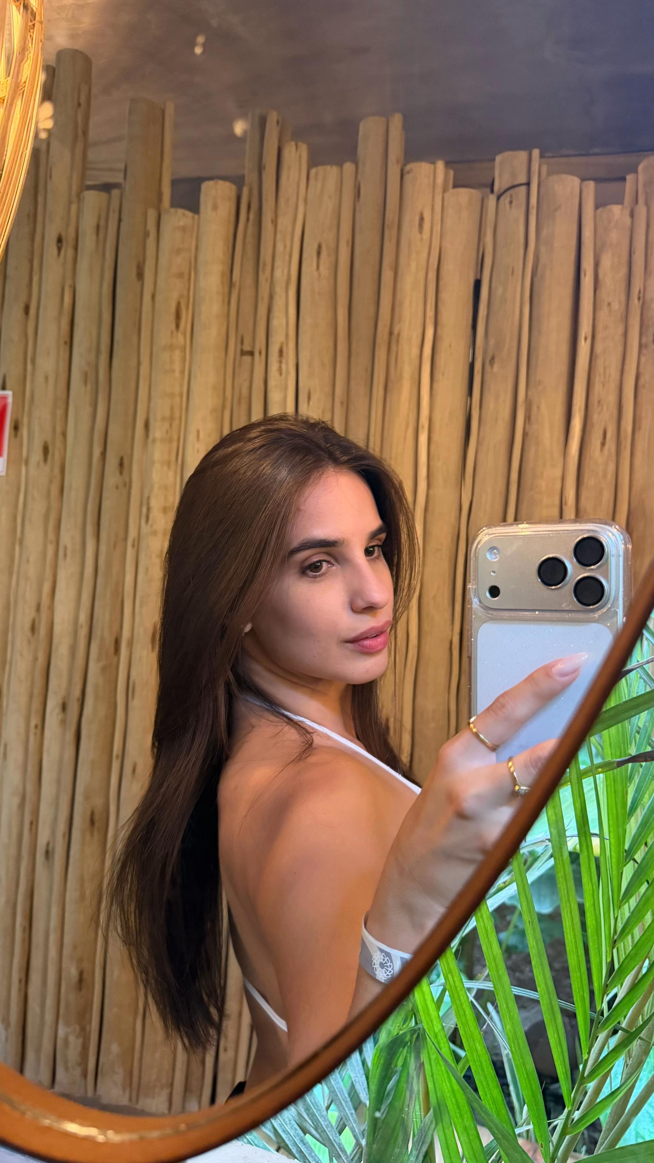 @Blenda Andrada