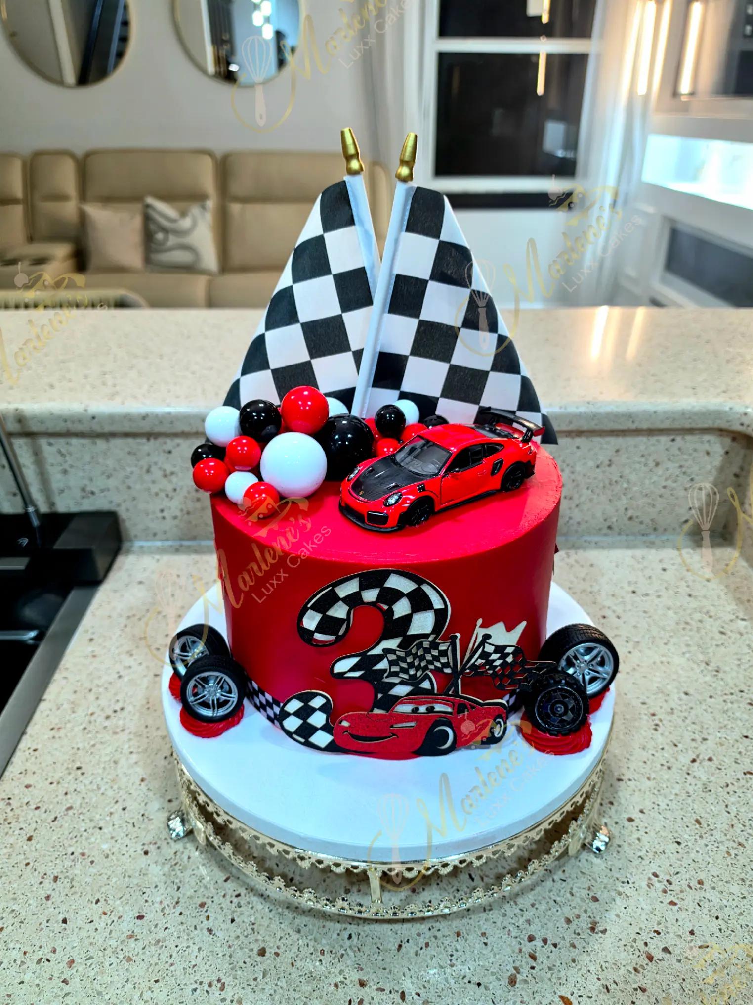 @Marlene'sLuxx_Cakes&HomeDecor