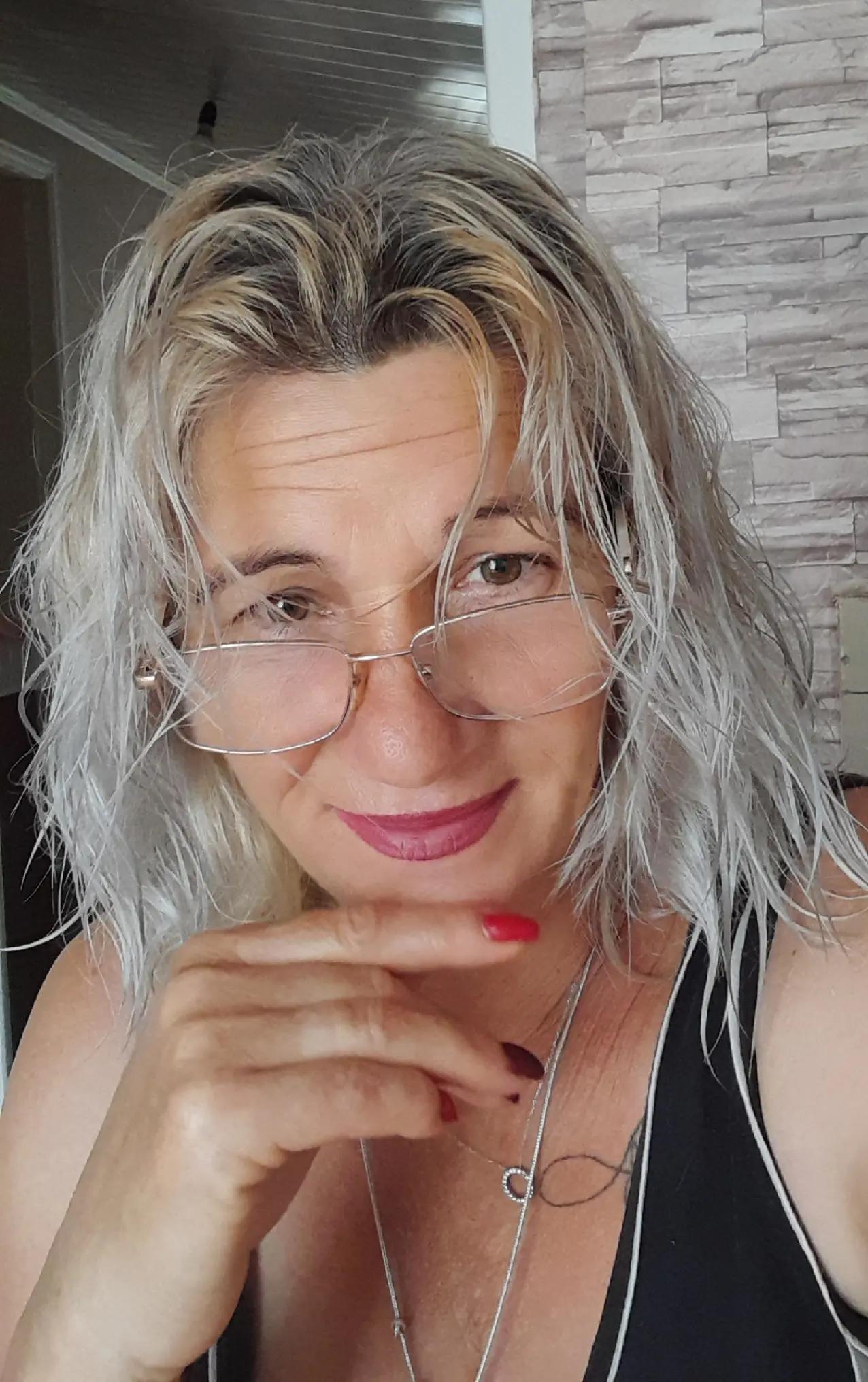 @Fără nume