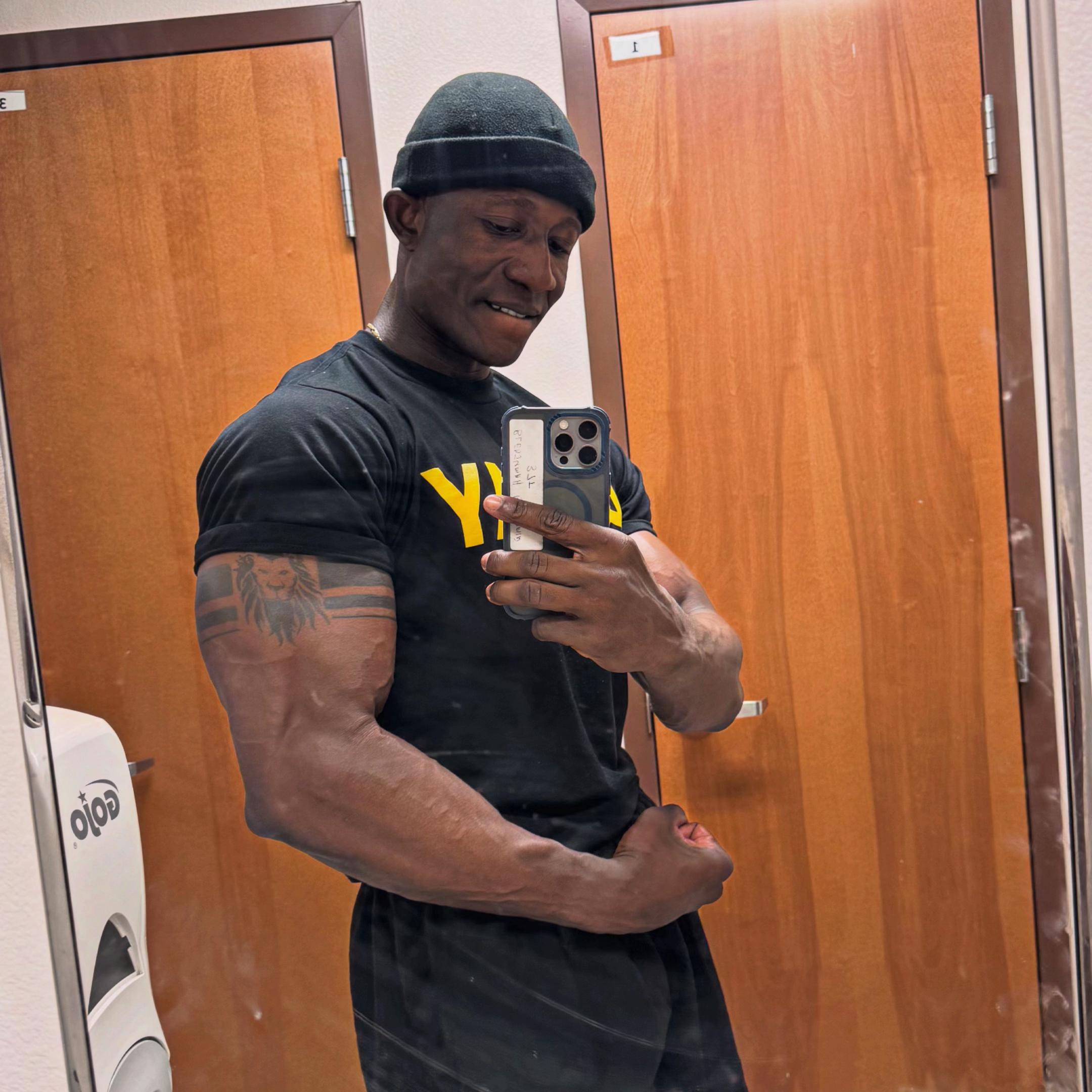 @Ifbb_elite_pro_CoachBledj Gh