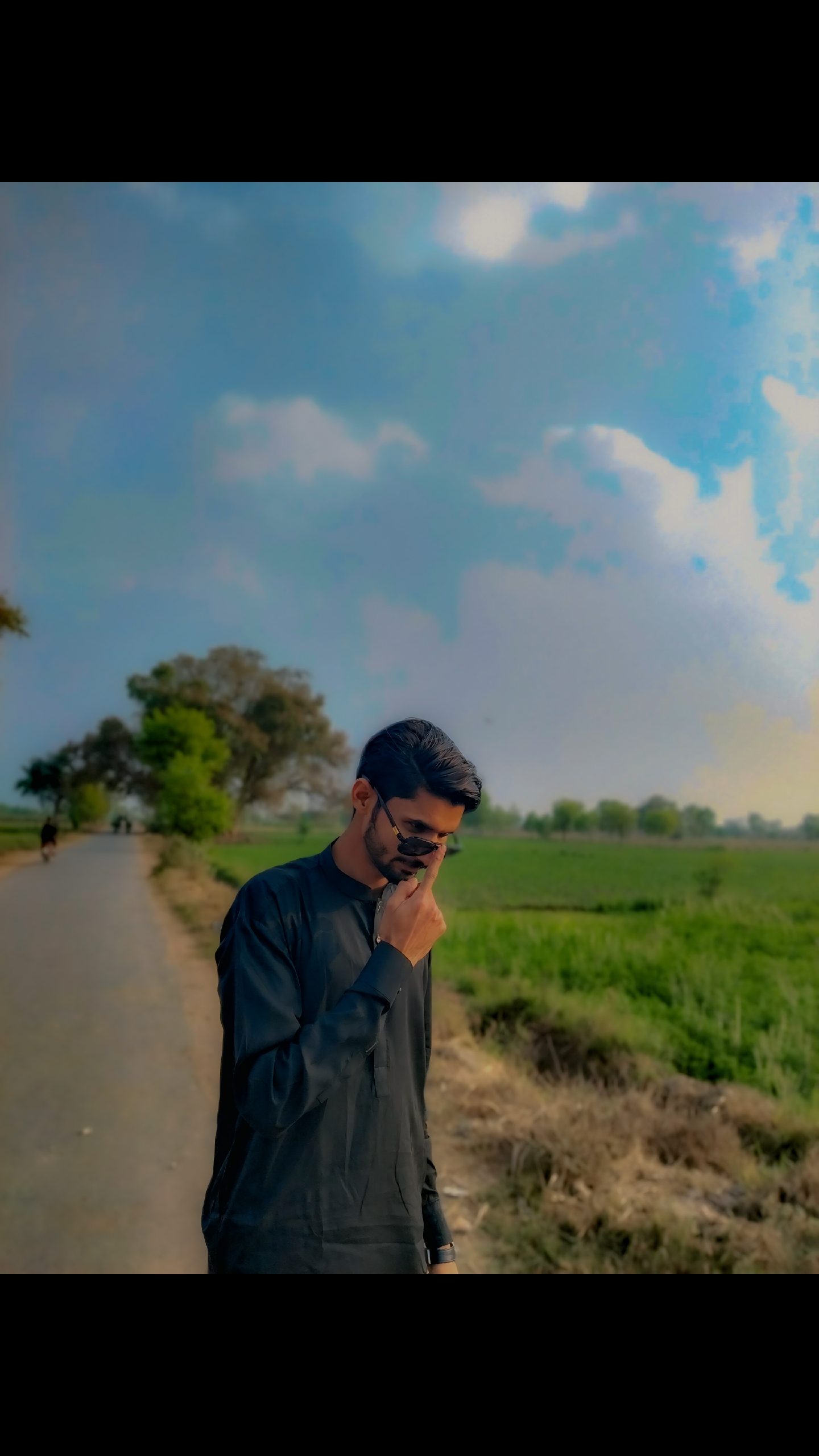 @𝗔l_i⚜️