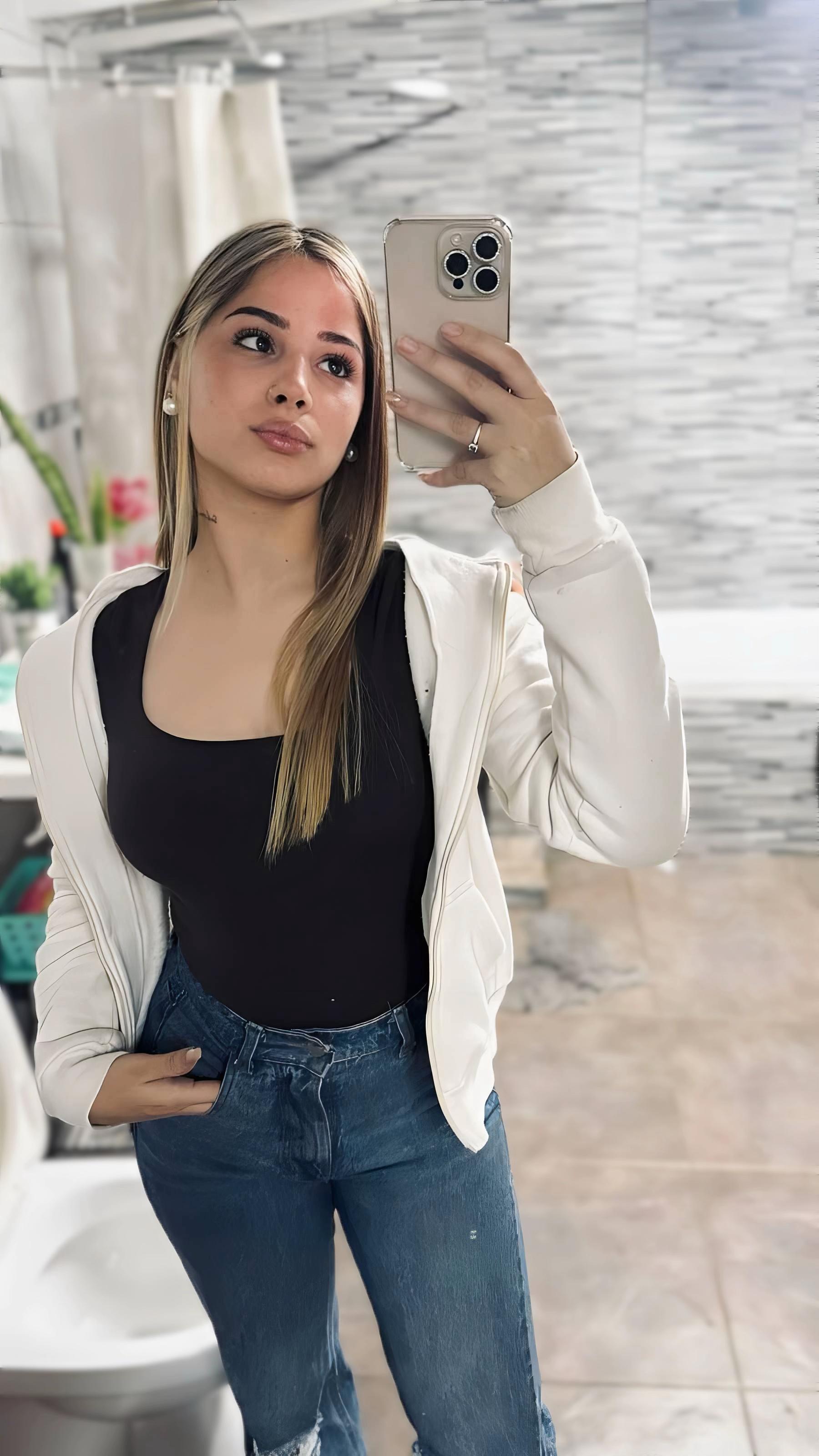@esmeralda luggren