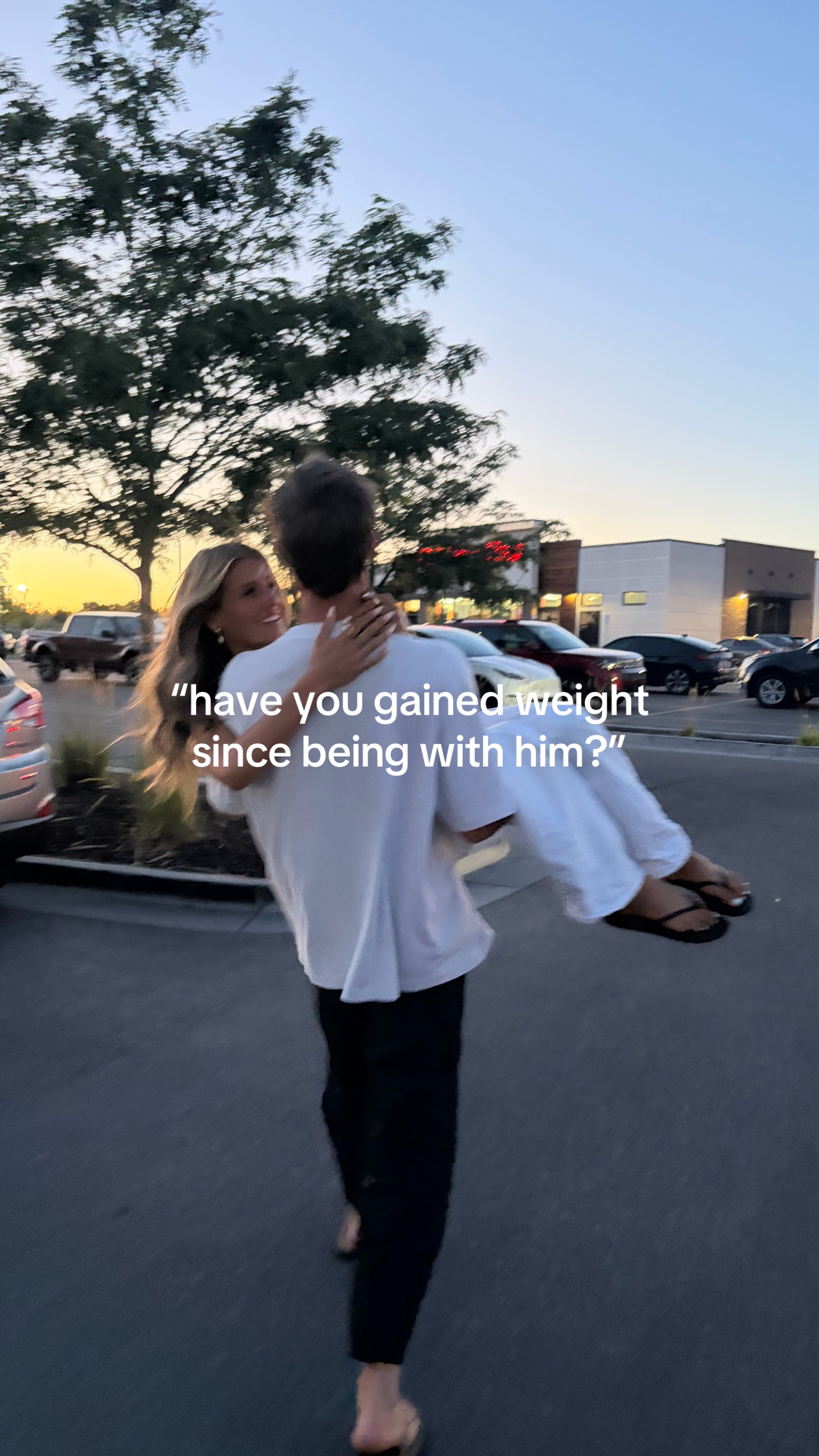 @bella