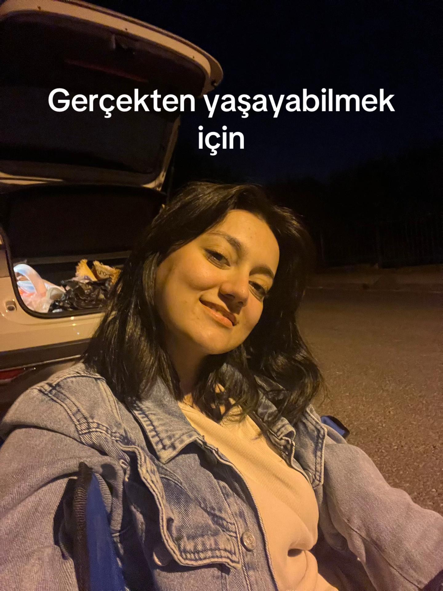 @Azo