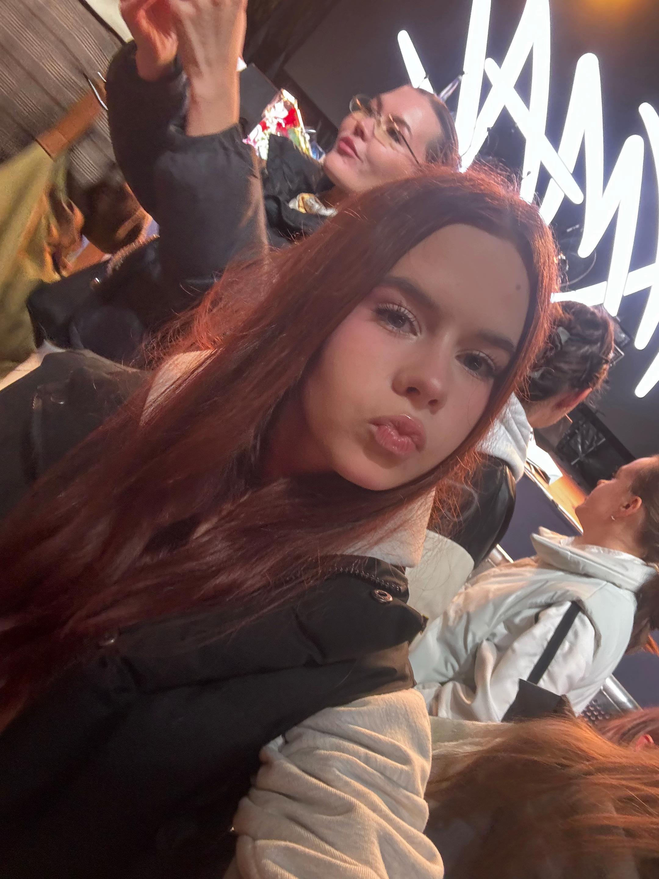 @Свеее...💋