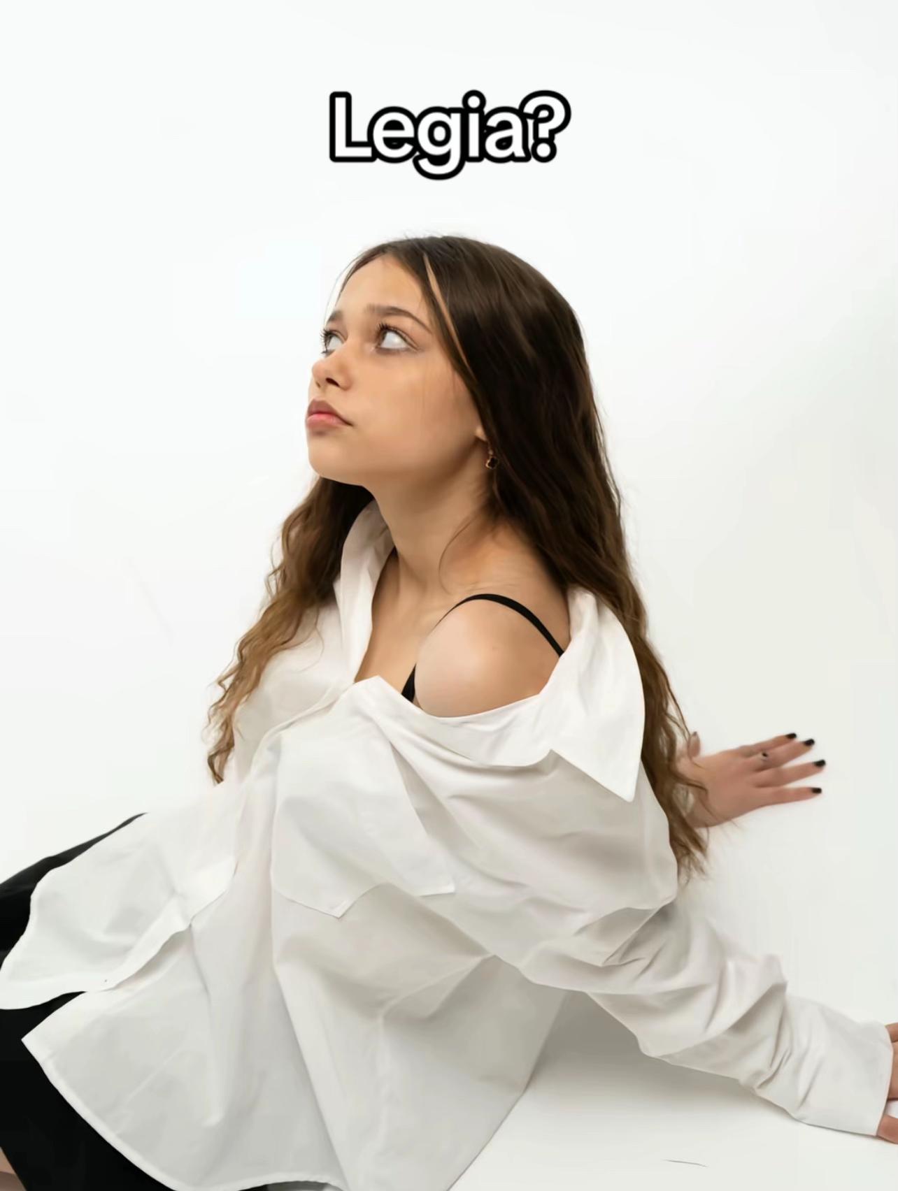 @𝓜𝓪𝓻𝓪𝓼
