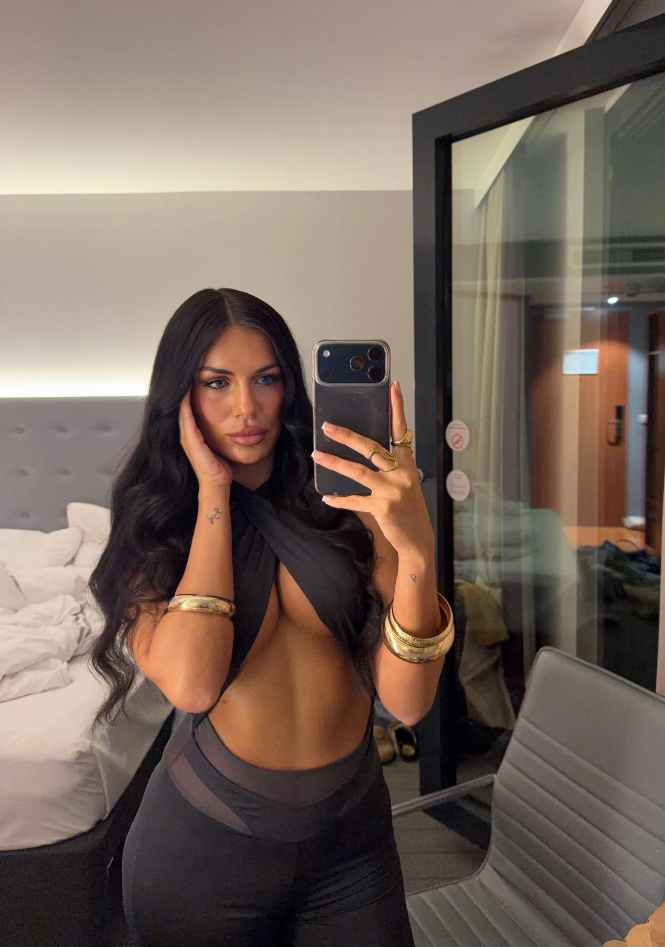 @Vivien Evelinda Tzouvaras
