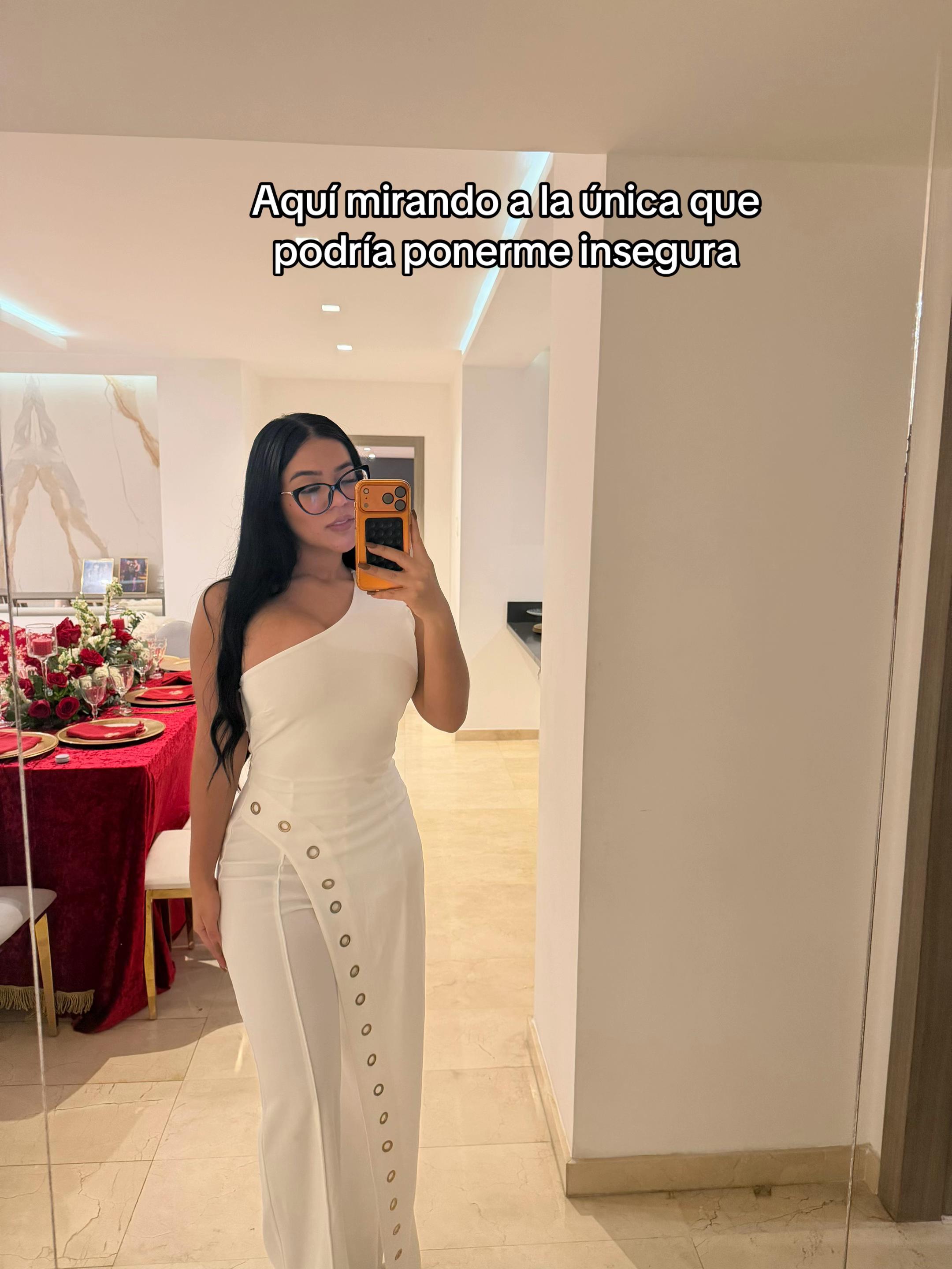 @Evielysoficial2