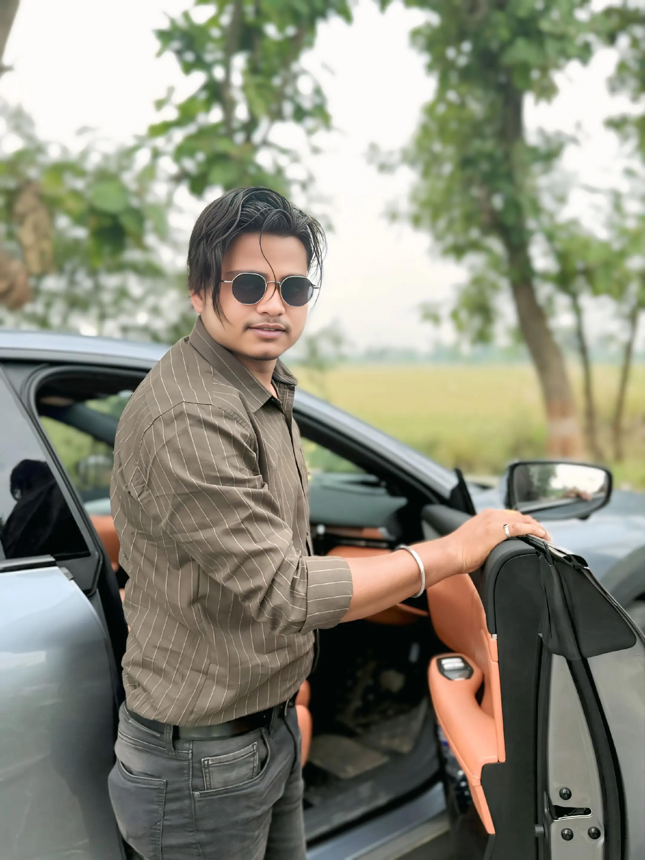 @Raaj😍
