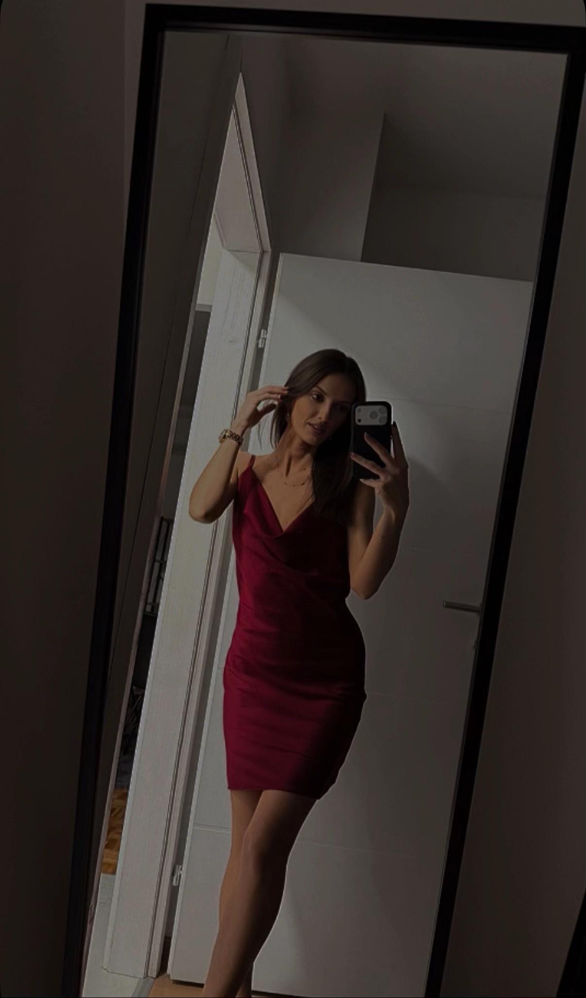 @hukic_amina