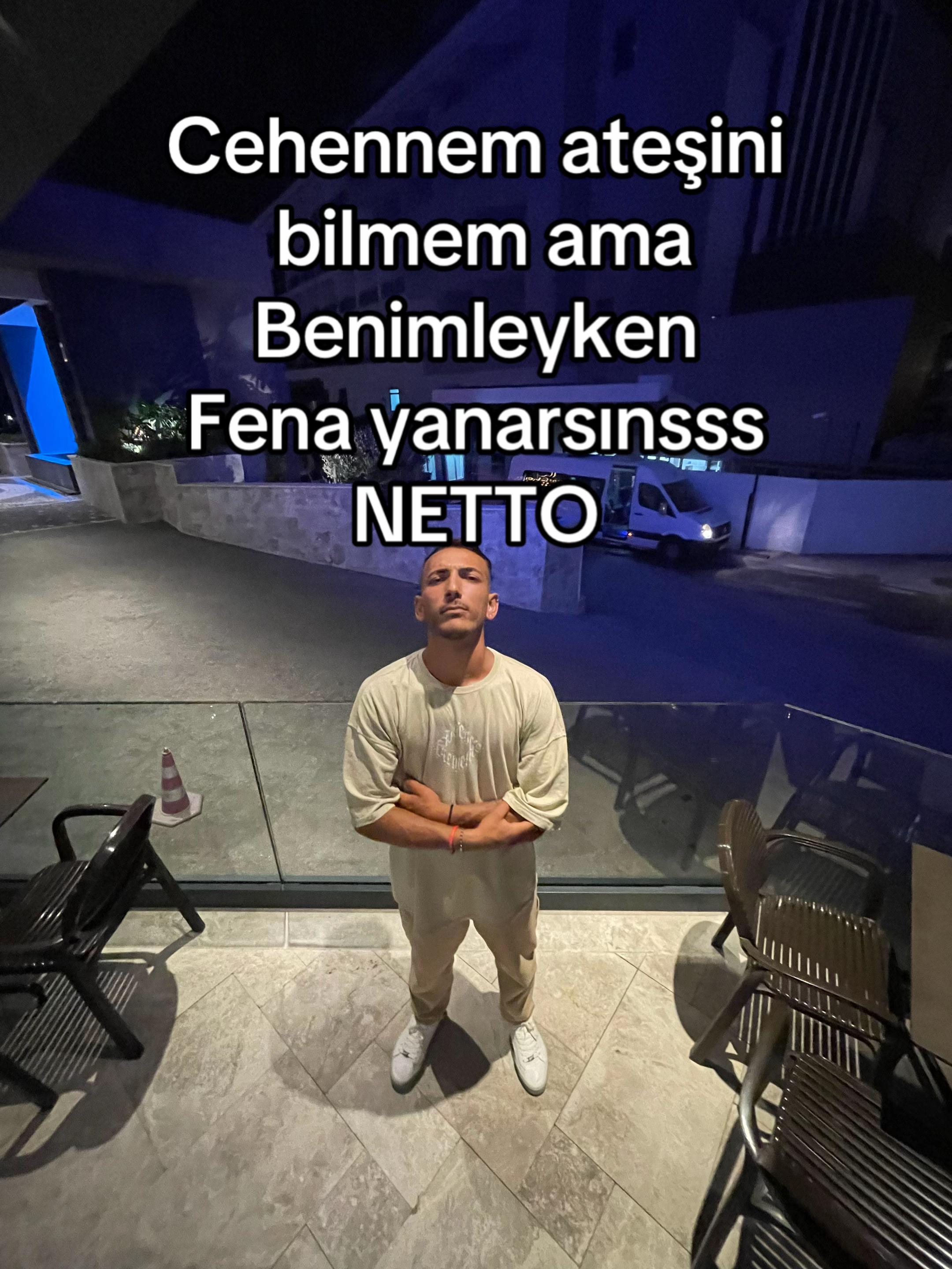 @Unooo