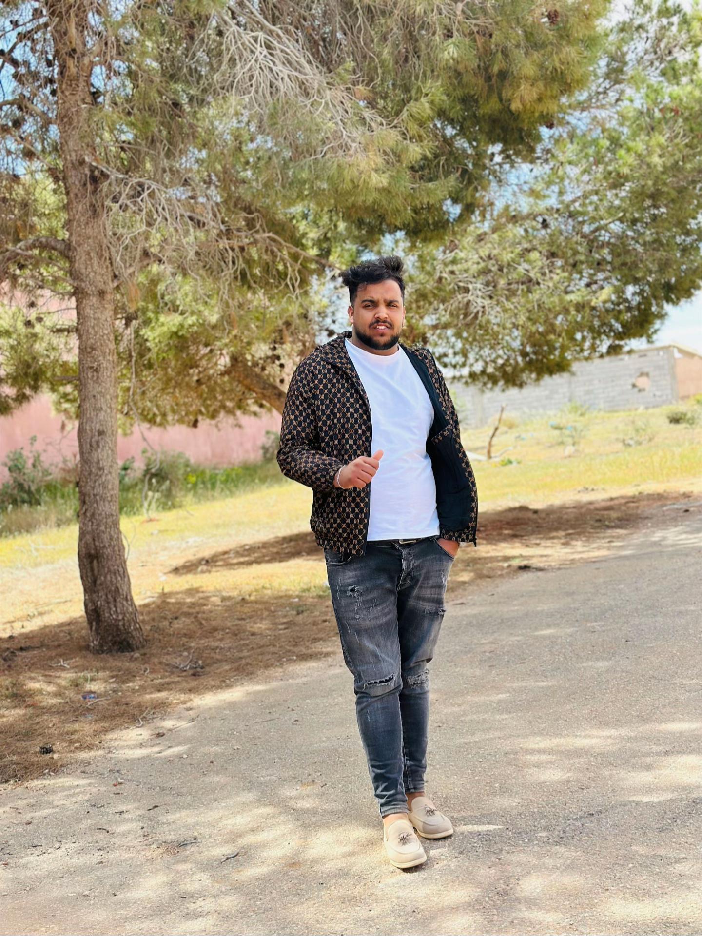 @- 𝕱𝖆𝖗𝖆𝖌   !