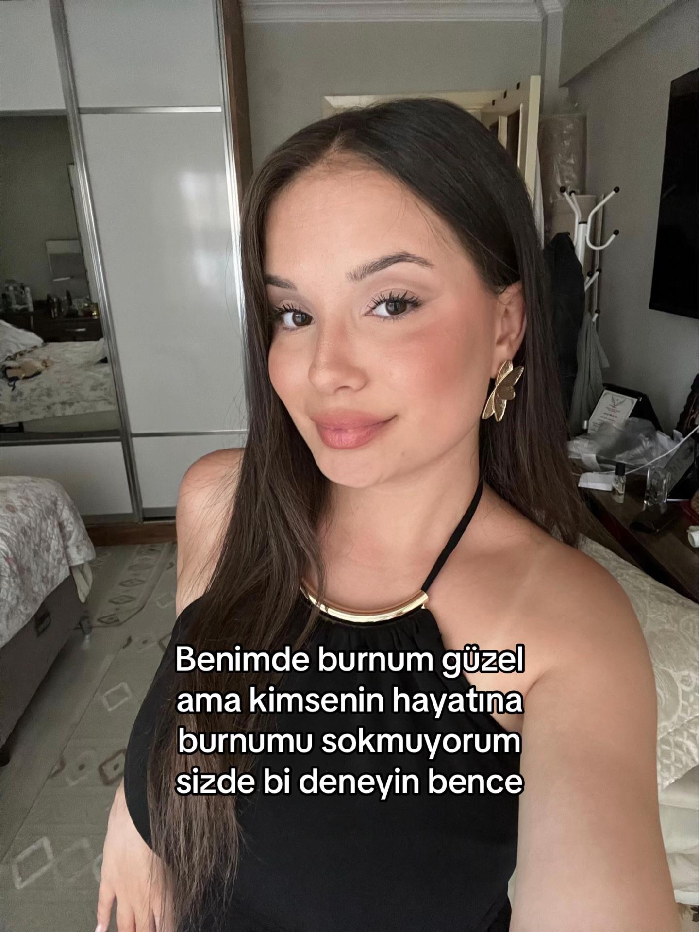 @laydaill 𓃬