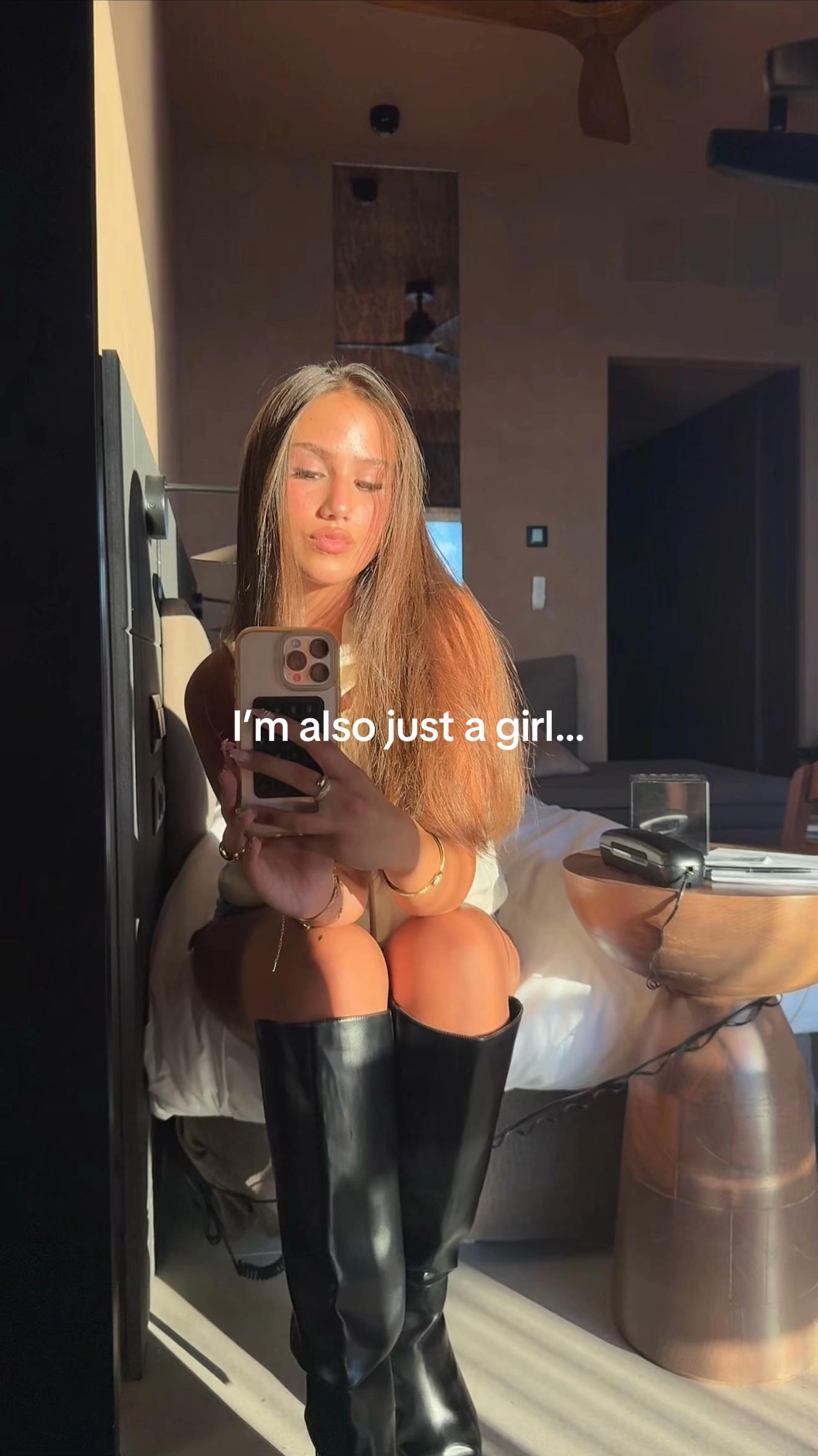 @Nelia