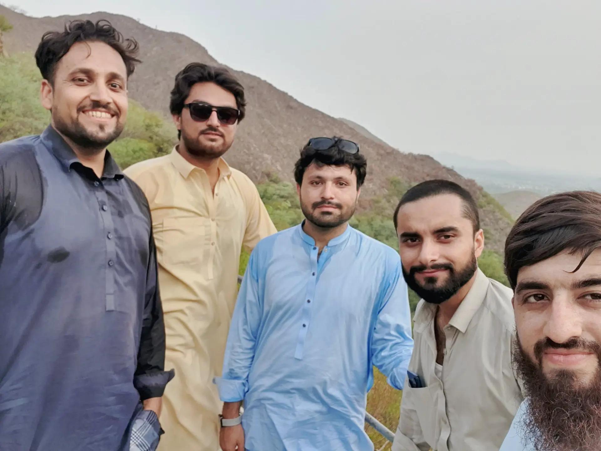 @it's_Latif_Wazir