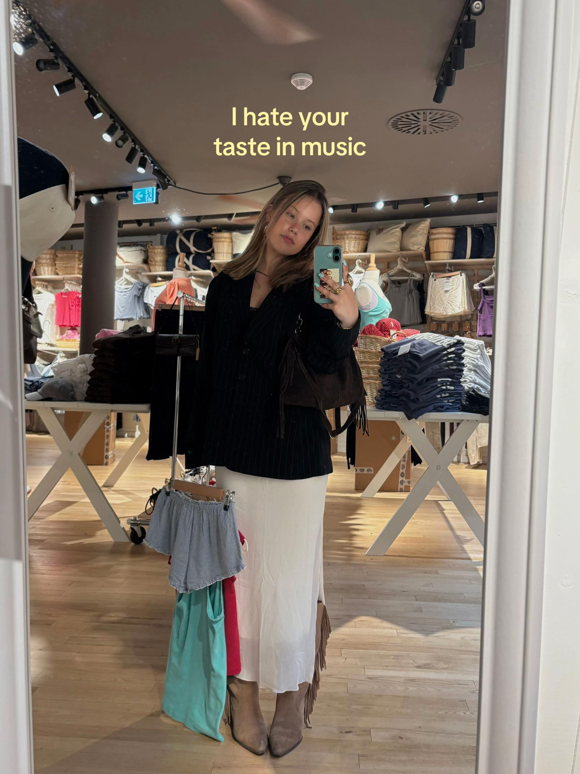 @adriana