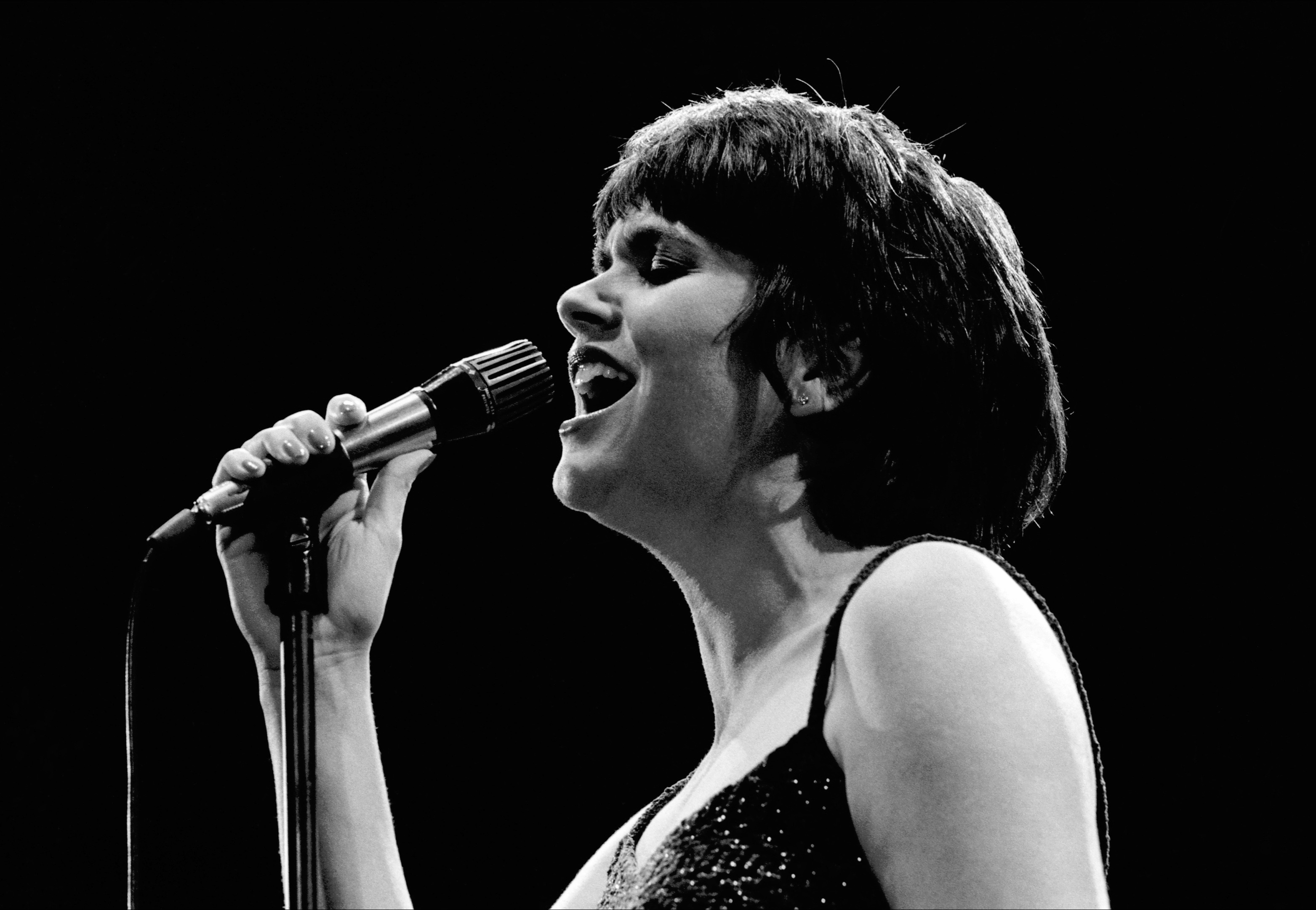 @Linda Ronstadt