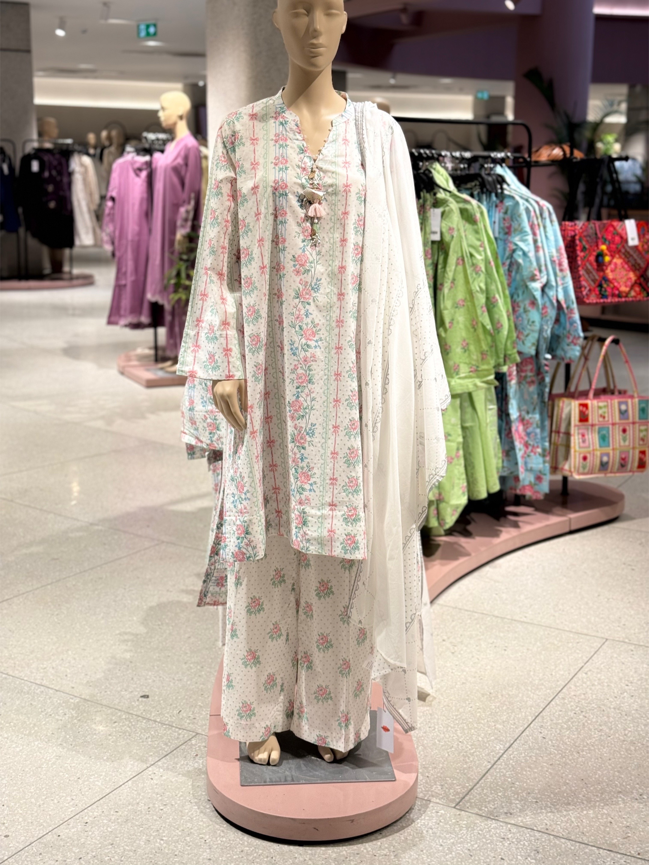 @FashionPoint.uk