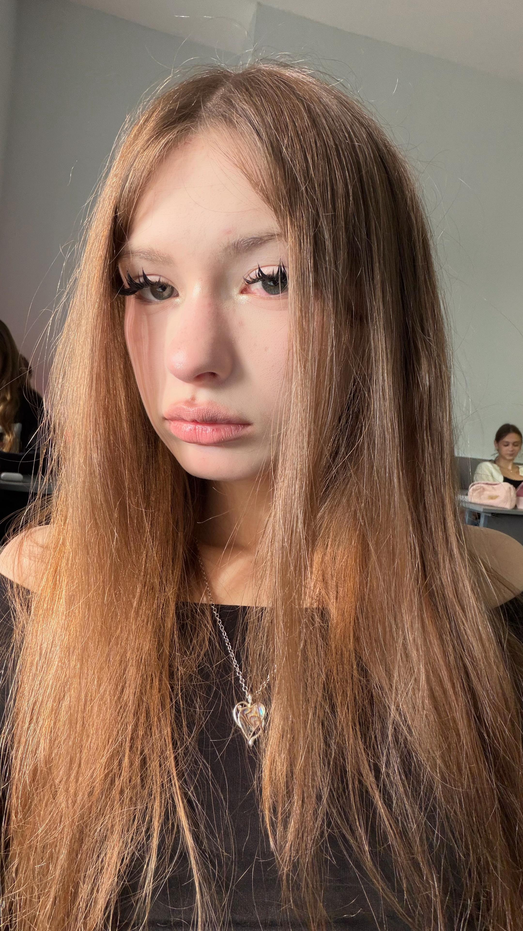 @элинотси