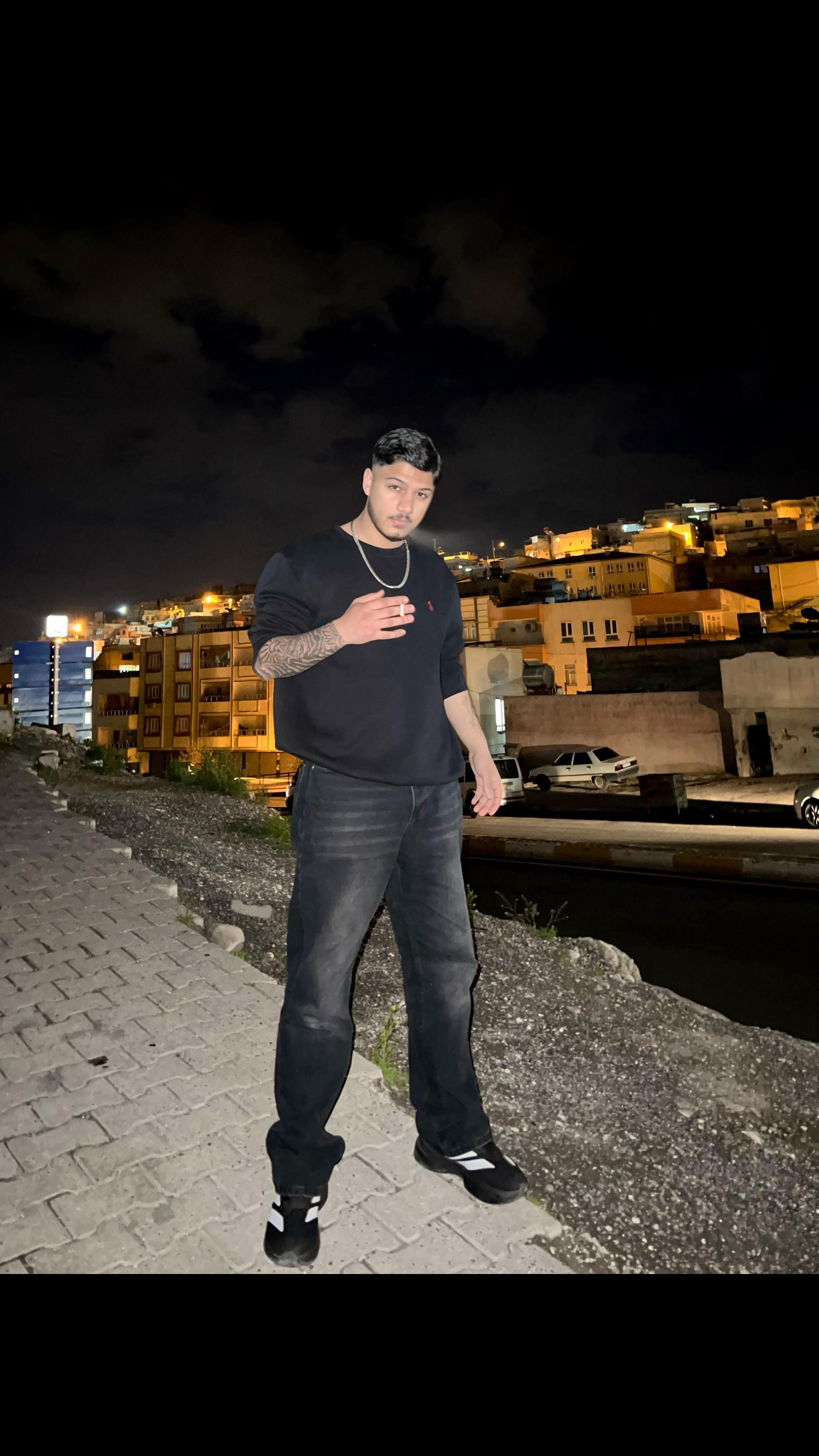 @𝐅𝐈𝐑𝐀𝐓 𝐀𝐊𝐀𝐘