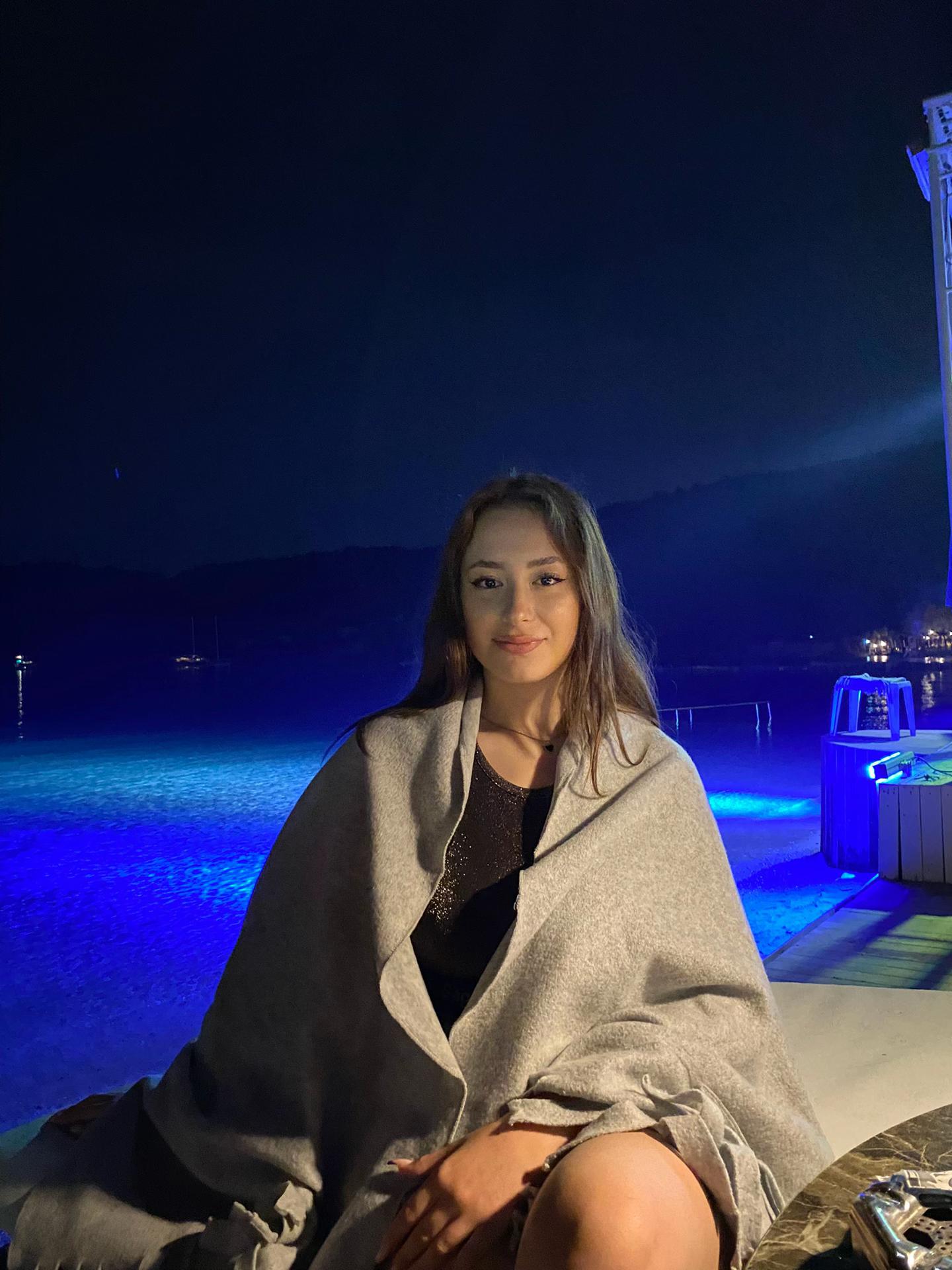 @Refika