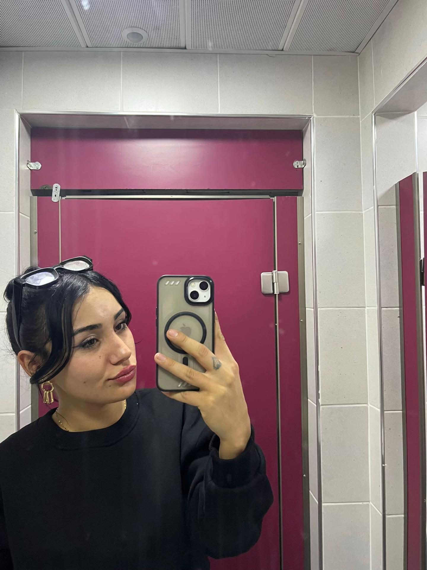 @Defneçam
