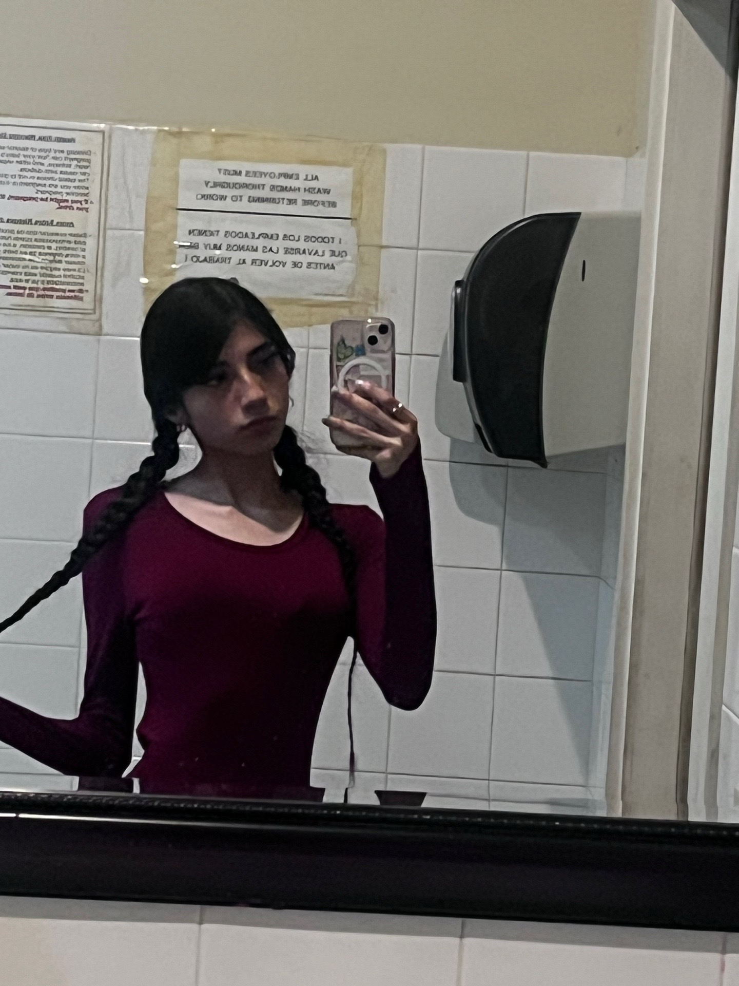 @*•*