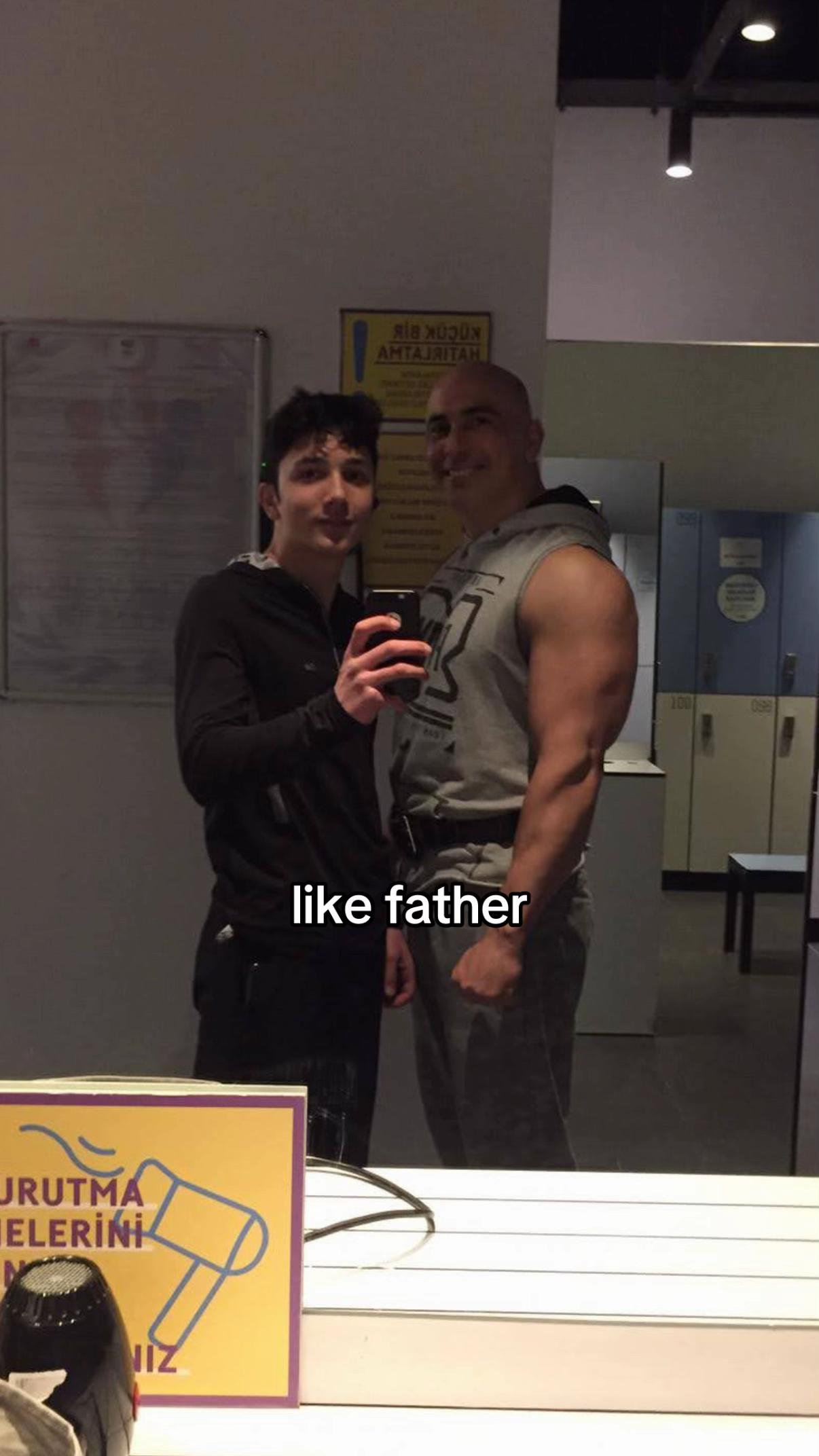 @atihoulders