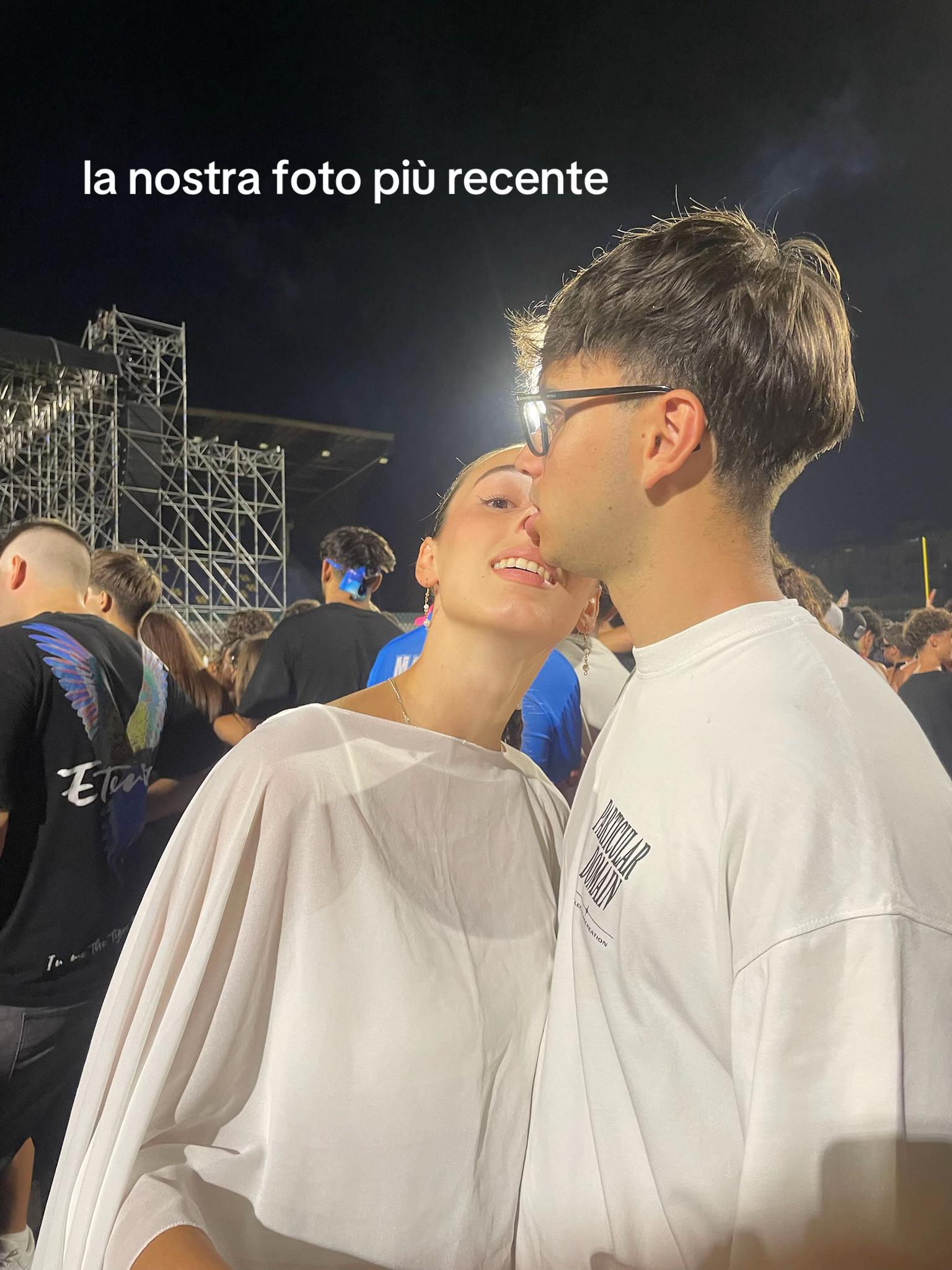 @ele🥰