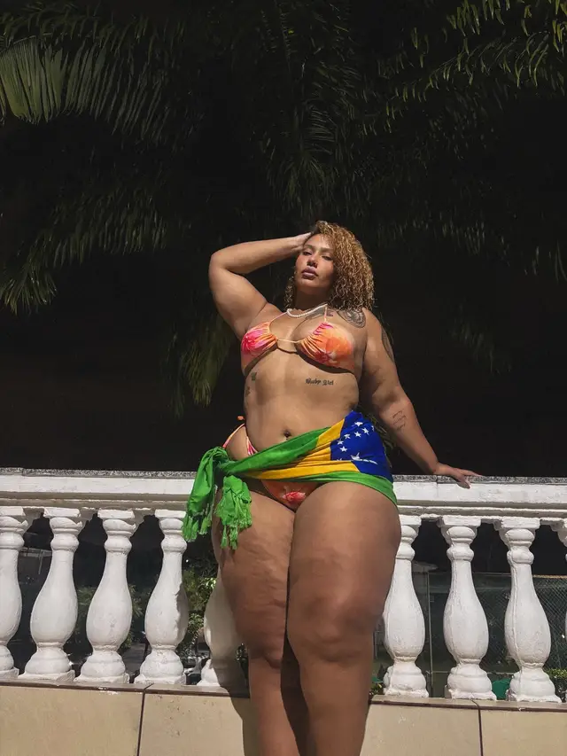 @🔥ThickBaddhies🔥💥