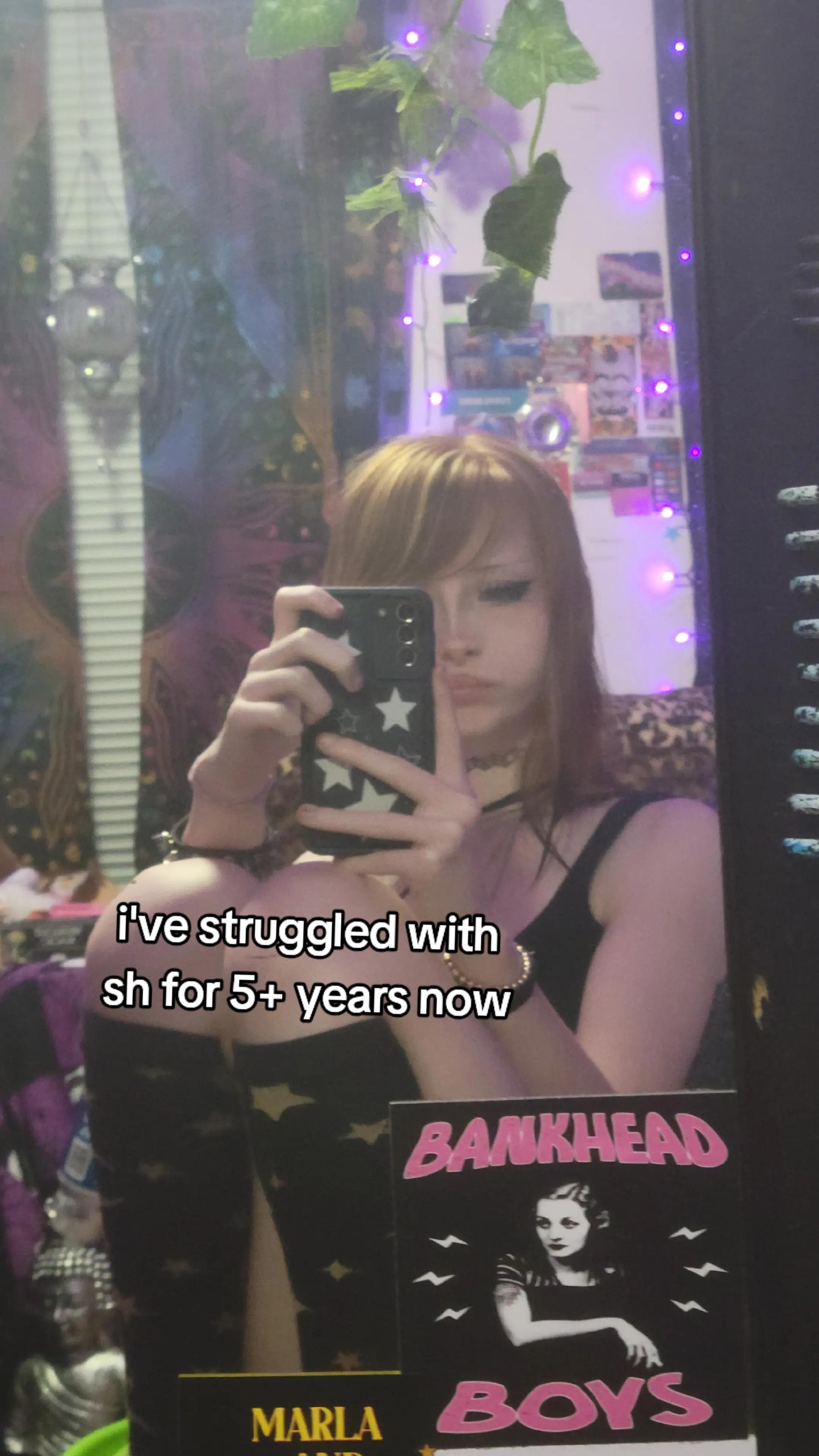 @𝒎𝒊𝒐 ☆